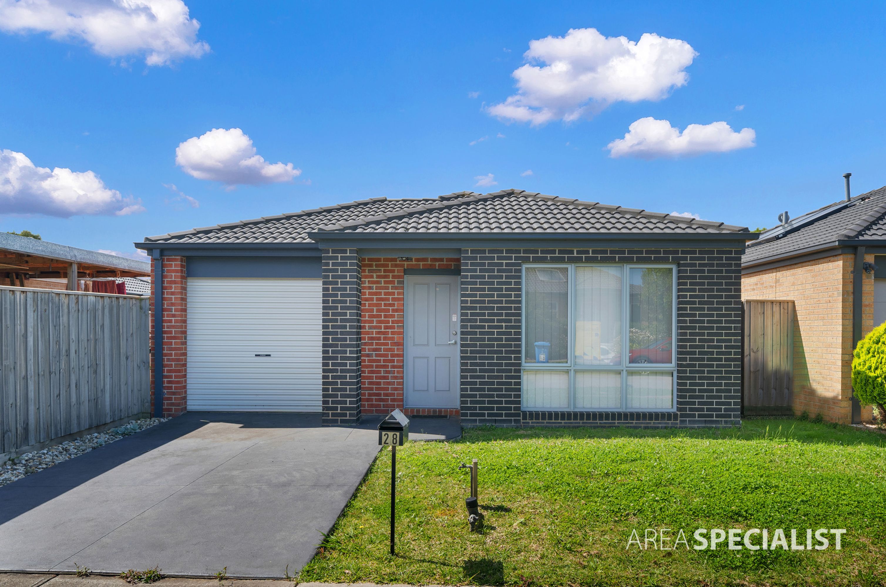 28 Valencia Circuit, Cranbourne