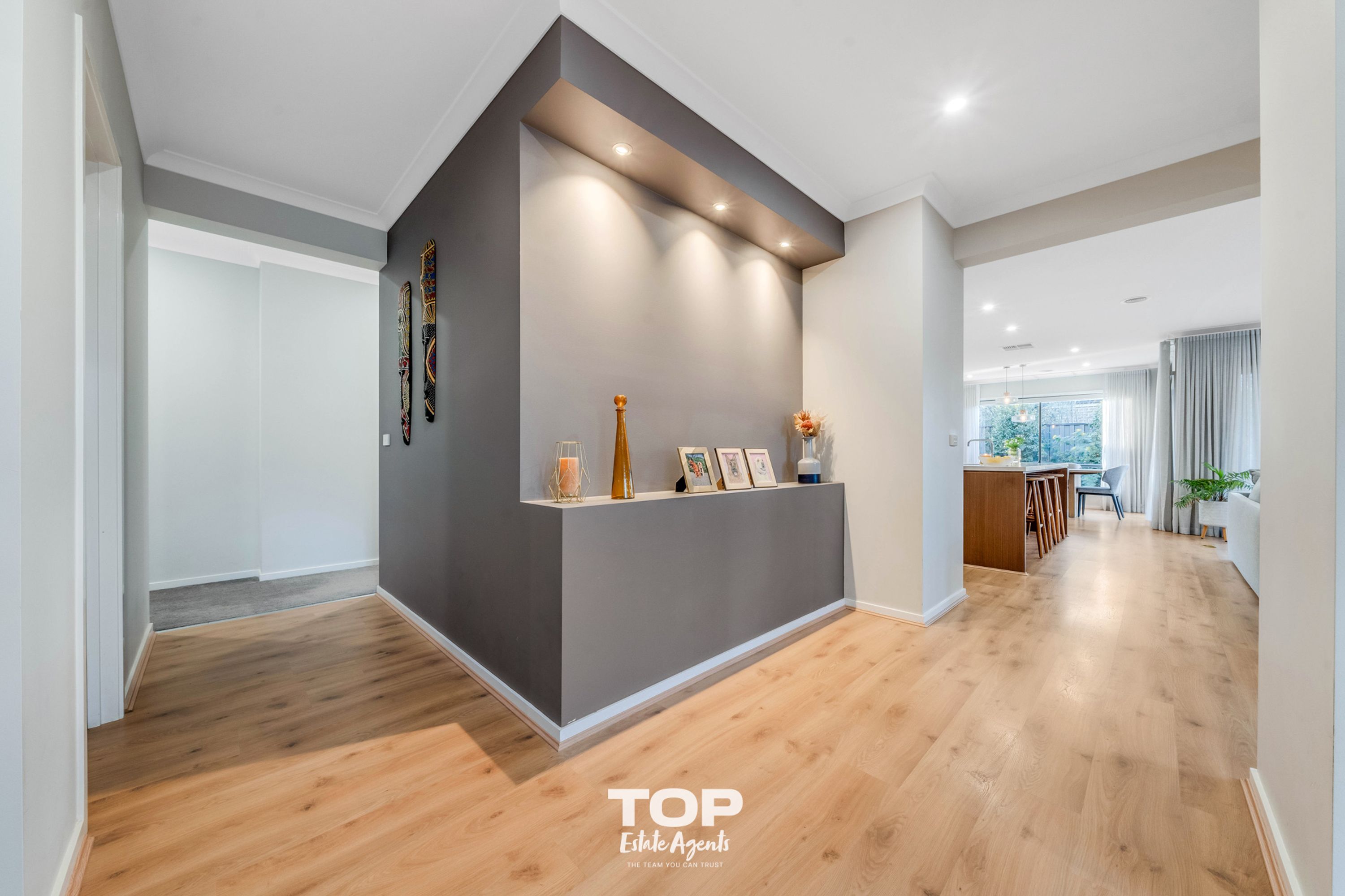 21 Marblelight Way, Clyde North - Thumbnail 8