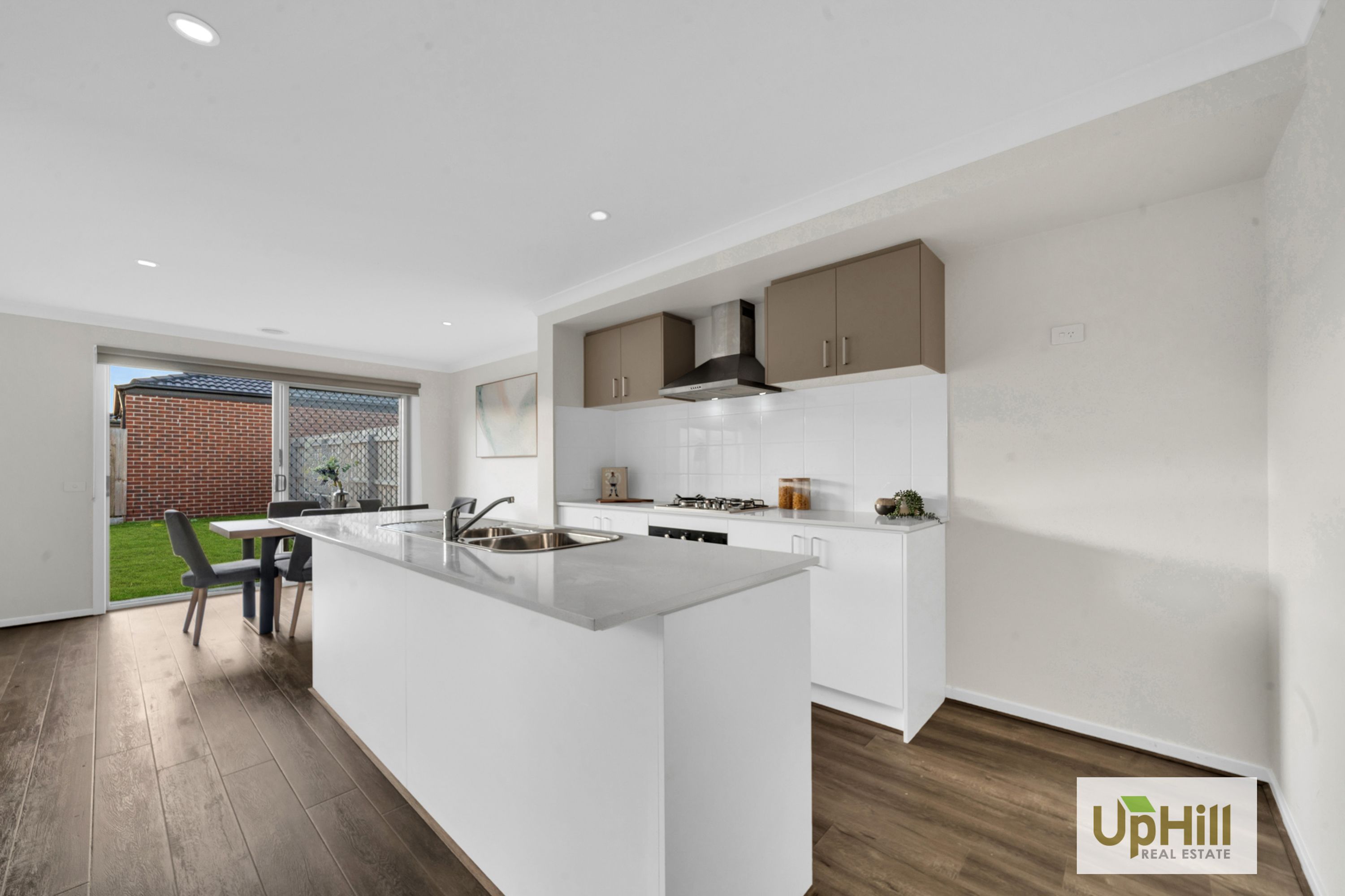 43 Melaan Way, Clyde North - Thumbnail 4