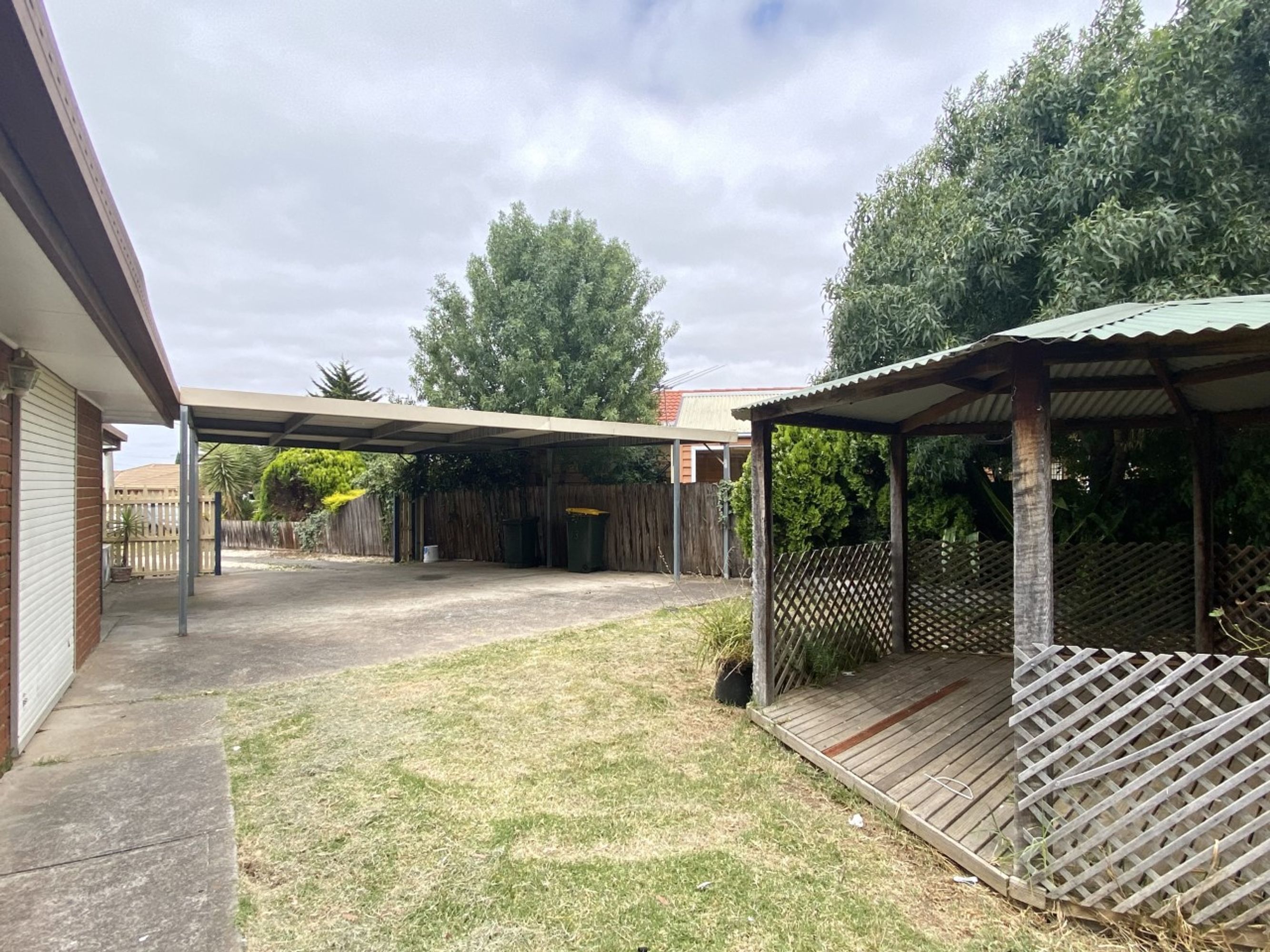 13 Crown Court, Kings Park VIC 3021, Kings Park - Thumbnail 2