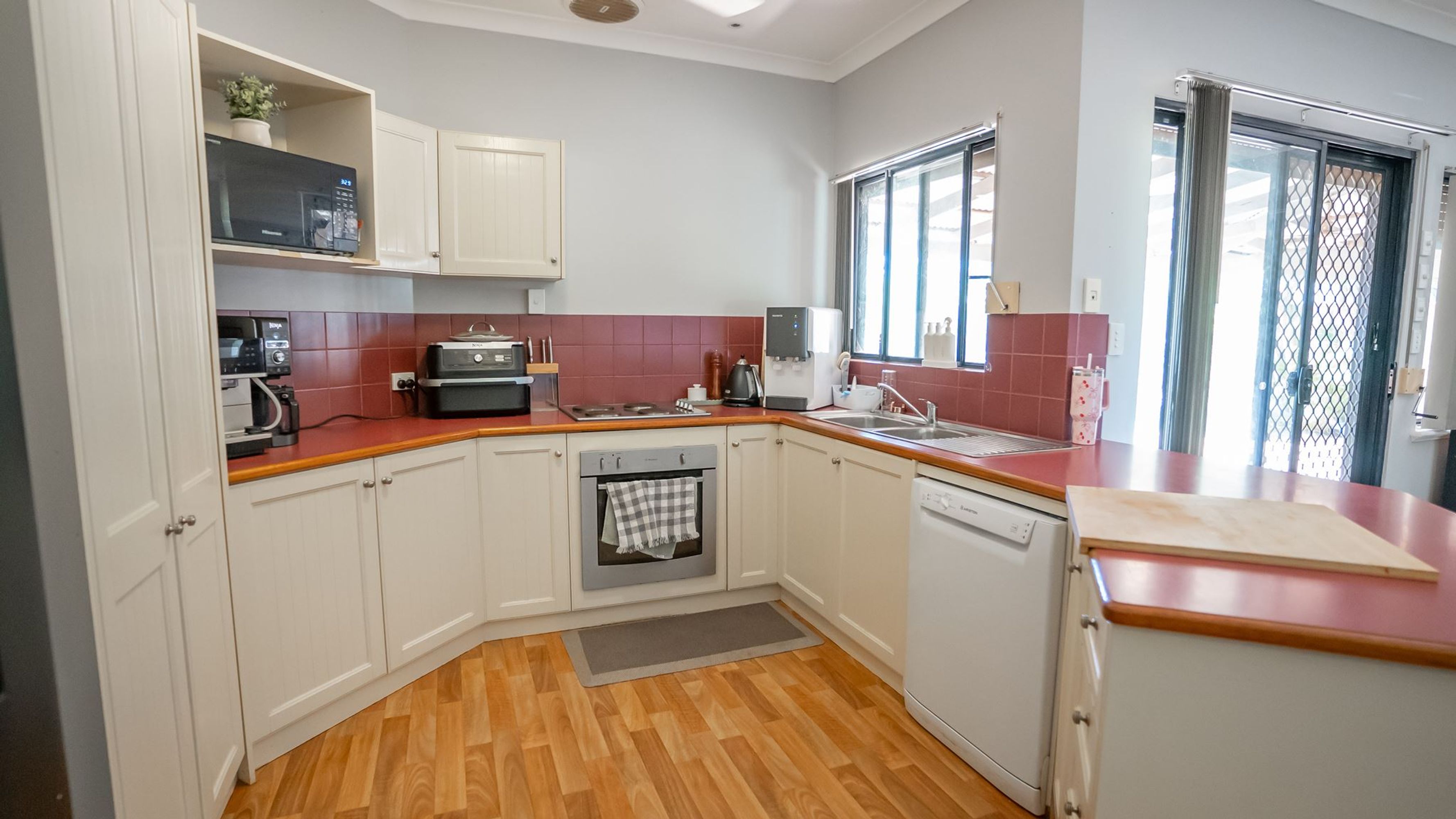 8 Cottier Drive, South Hedland, South Hedland - Thumbnail 8