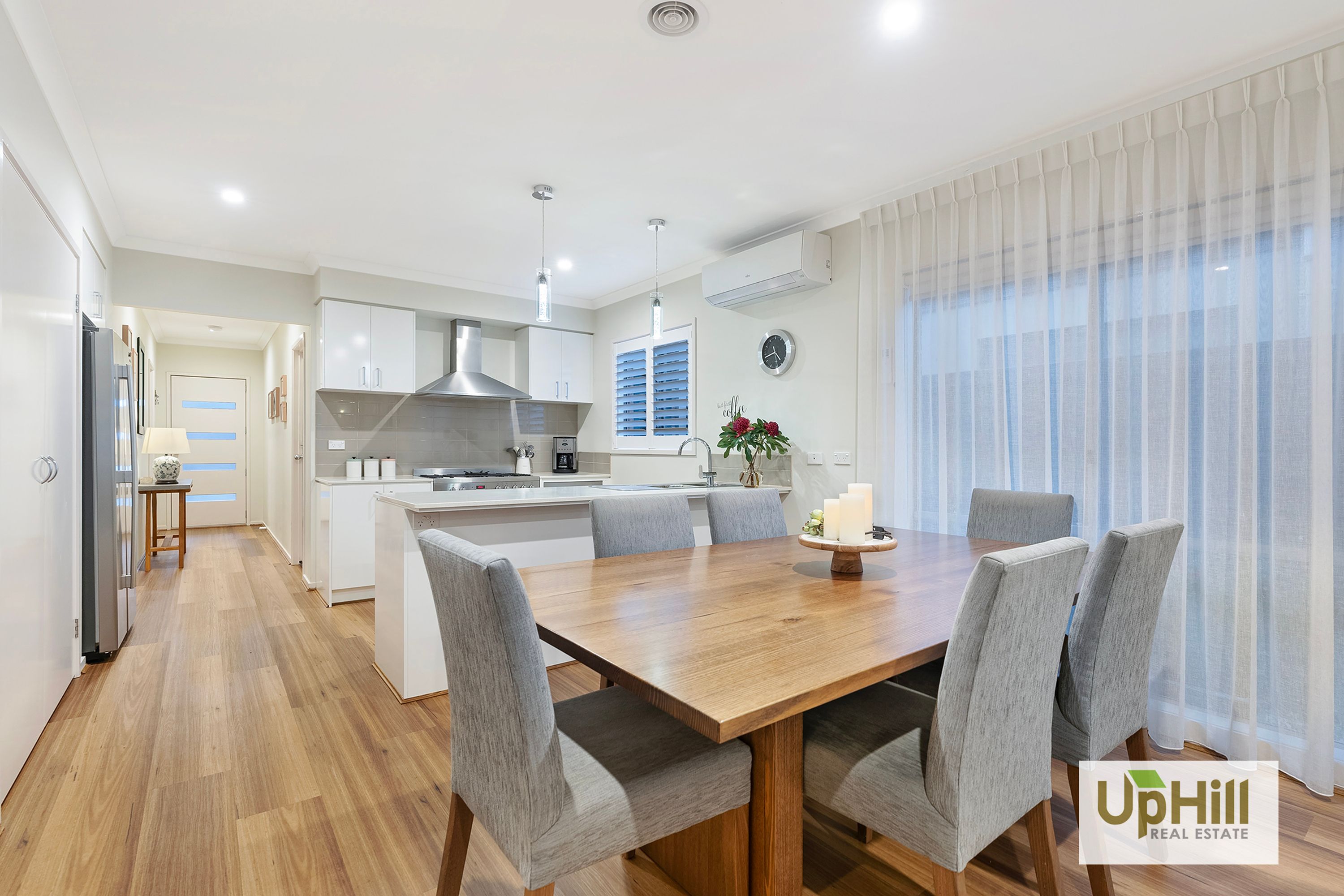 25 Serene Way, Clyde North - Thumbnail 8