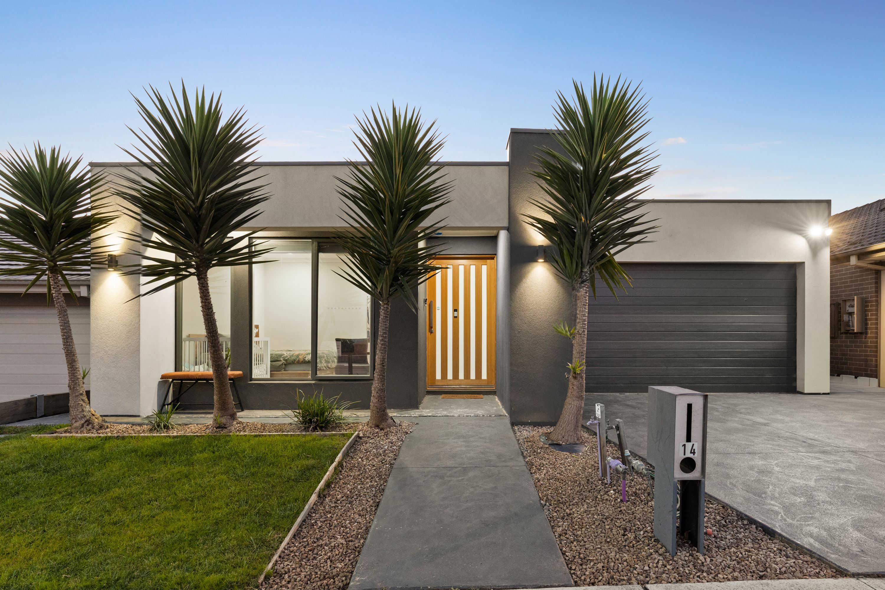 14 Whinstone Avenue, Clyde, VIC 3978, Clyde - Image 1