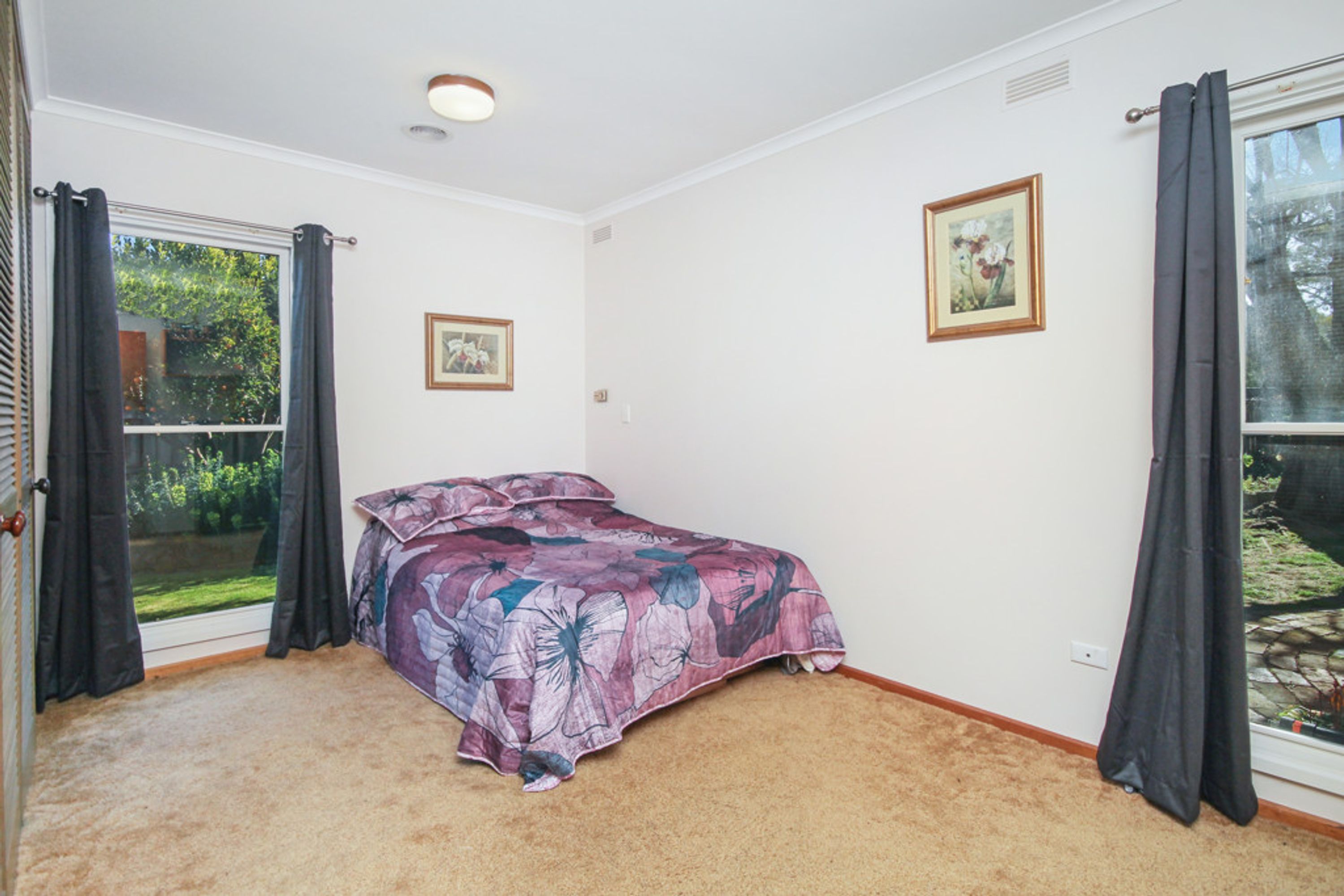 18 Culliver Street, Horsham VIC 3400, Horsham - Thumbnail 2
