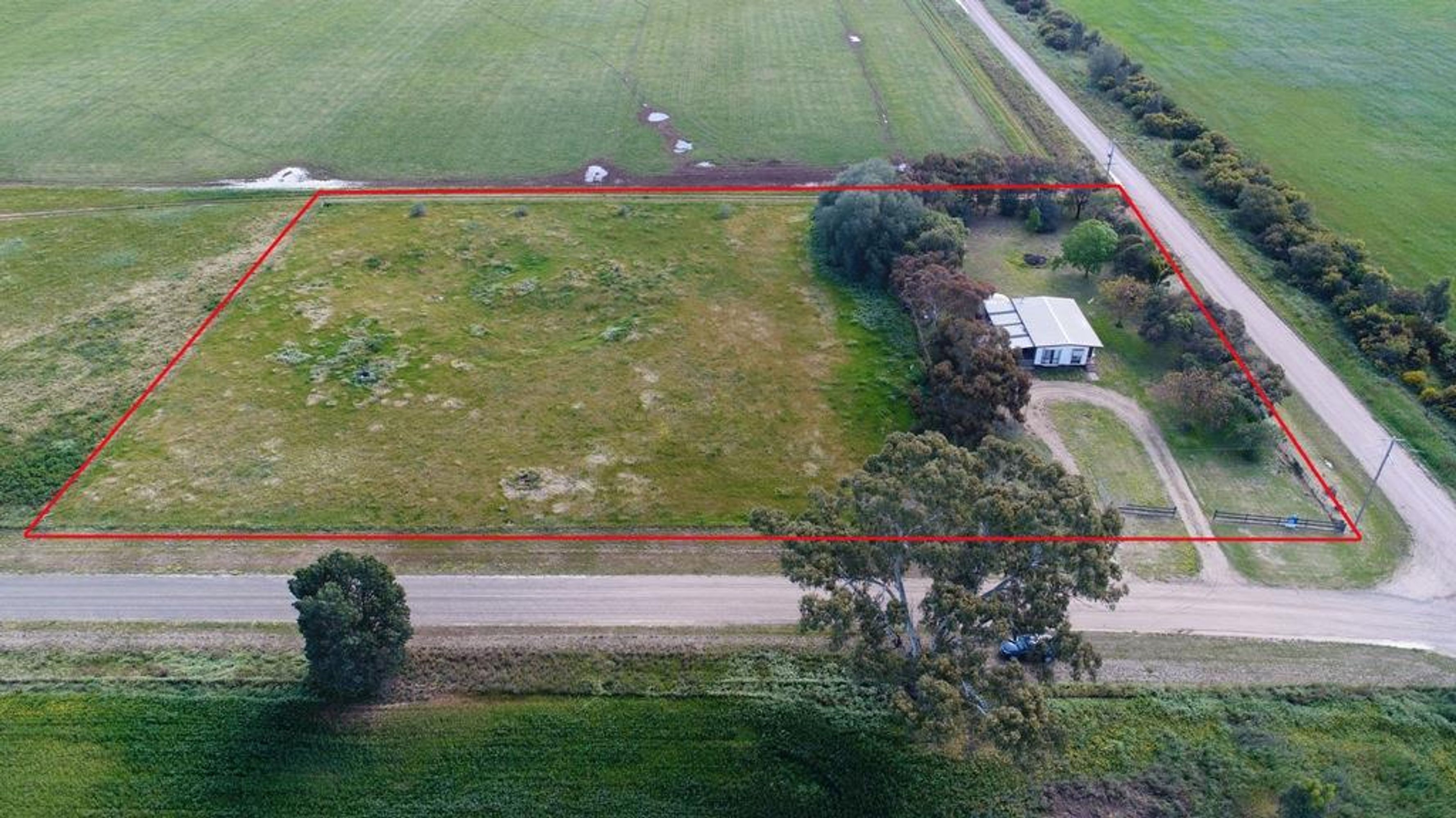 498 Tyacks Road, Yalca - Thumbnail 2