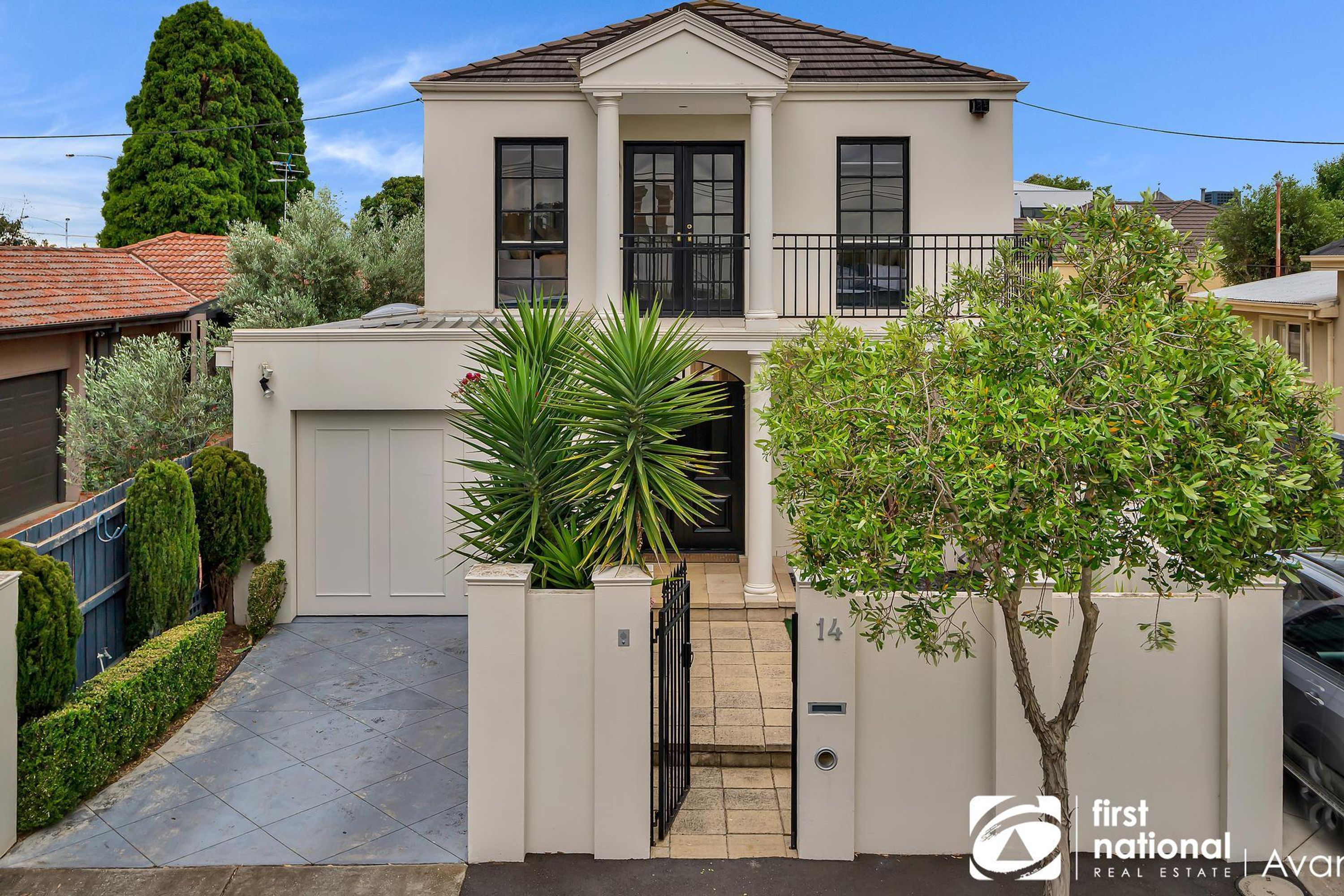 14 Violet Crescent, Brighton East - Thumbnail 2