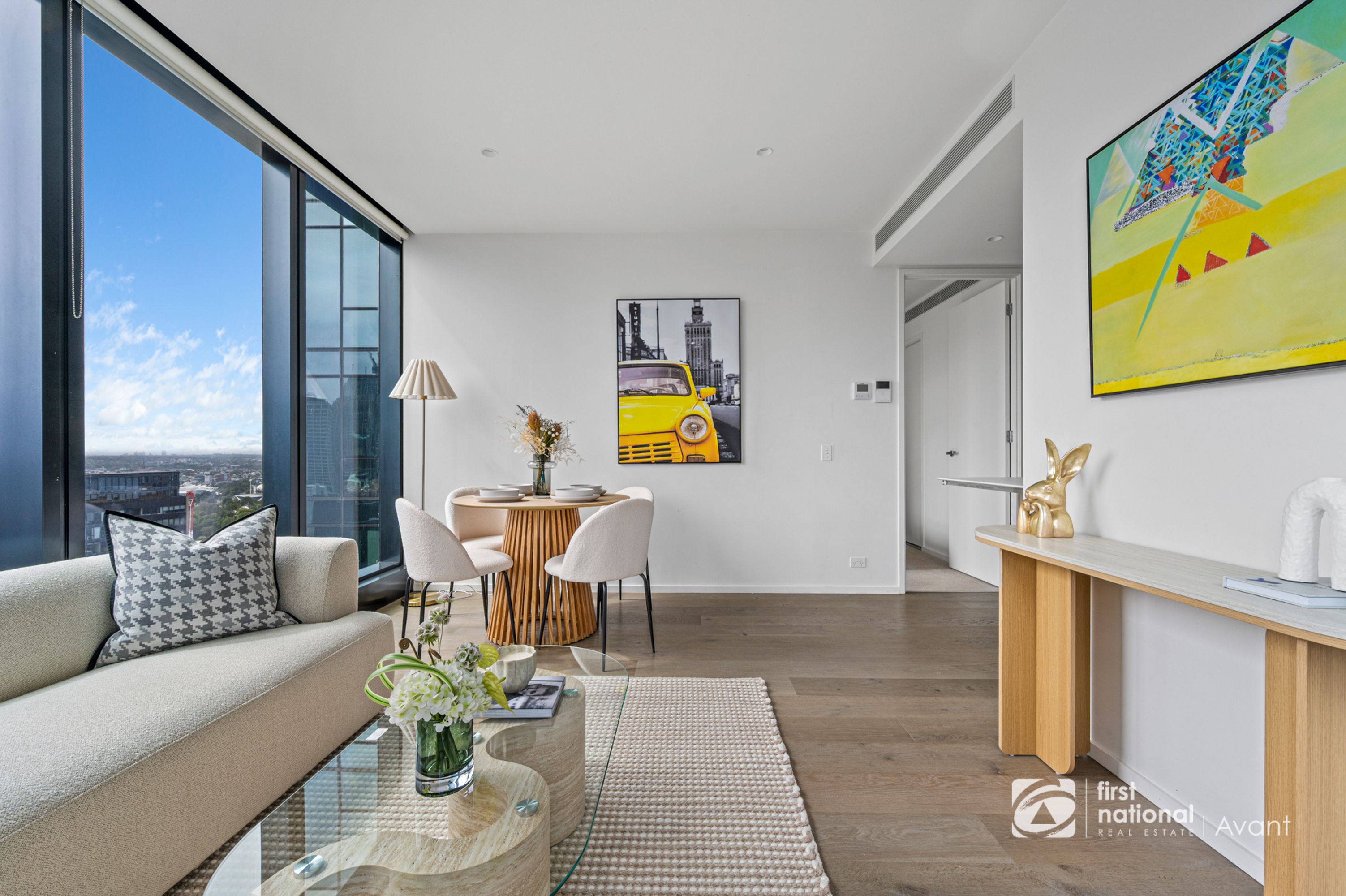 3204/70 Southbank Boulevard, Southbank - Thumbnail 5