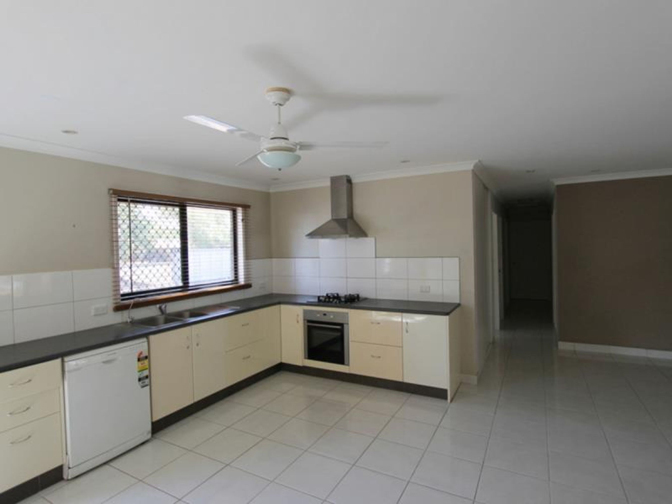 2 Corbet Place, South Hedland, South Hedland - Image 1