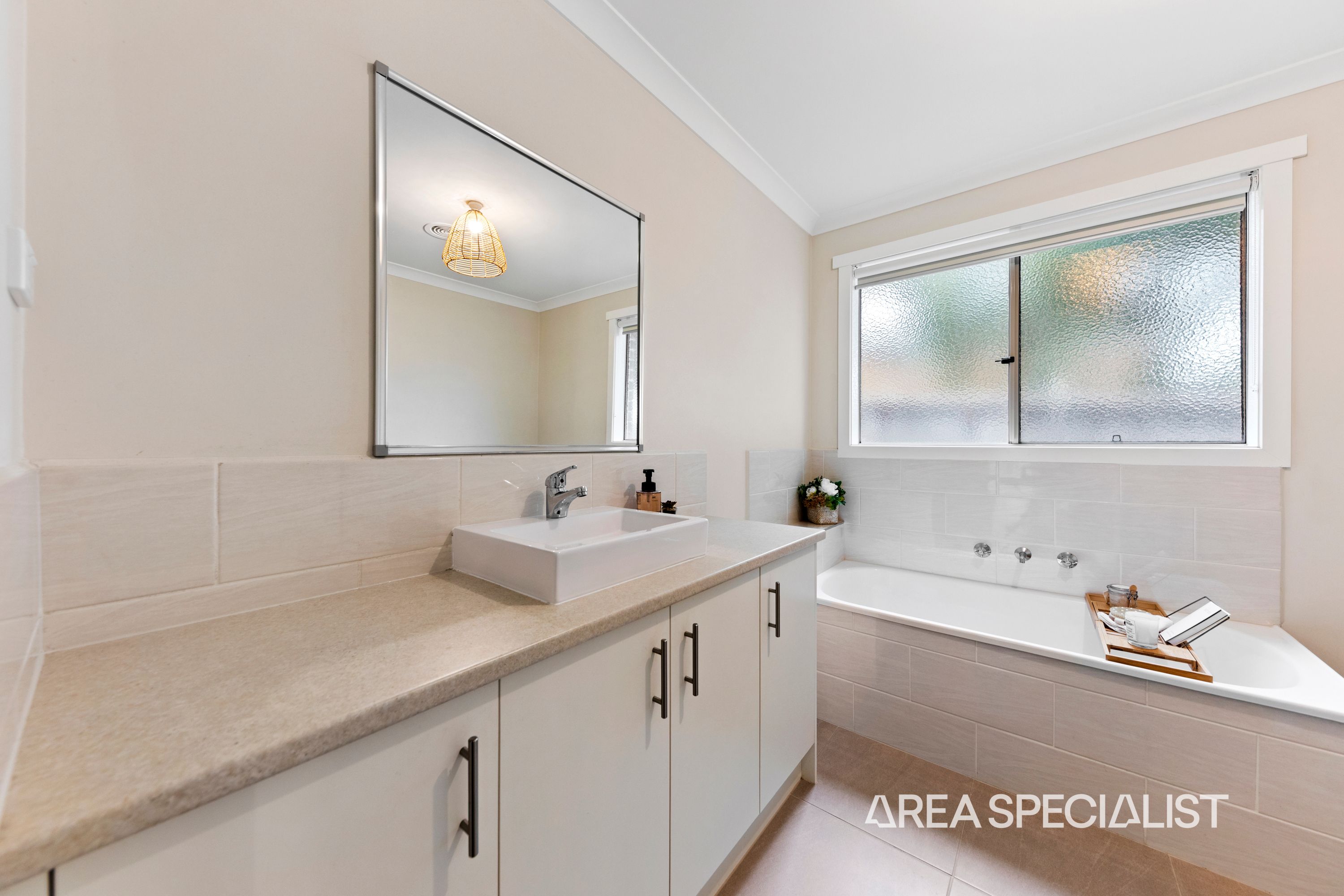 41 Meadowlea Crescent, Pakenham - Thumbnail 8