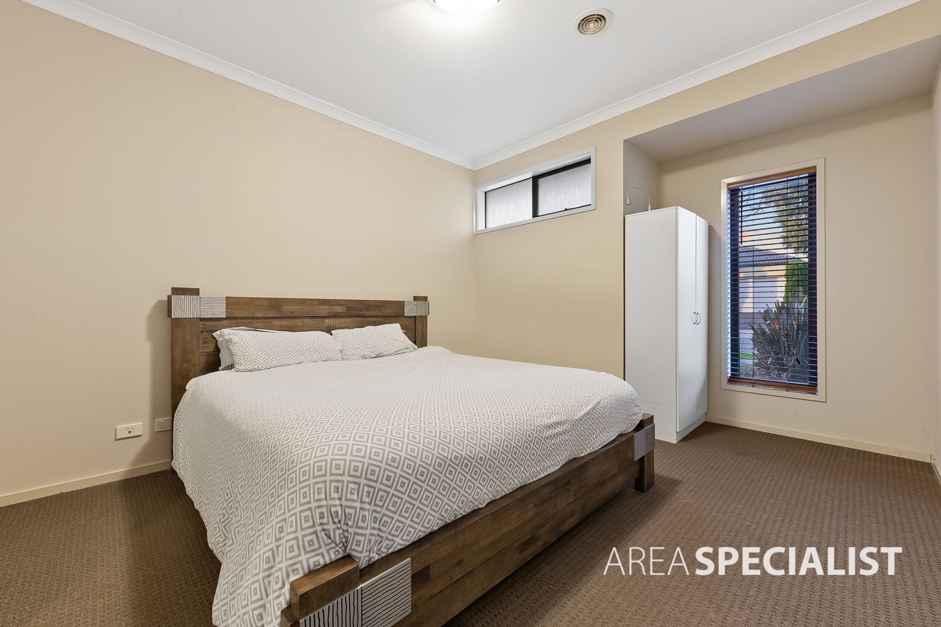 23 Black Range Avenue, Craigieburn VIC 3064, Craigieburn - Thumbnail 8