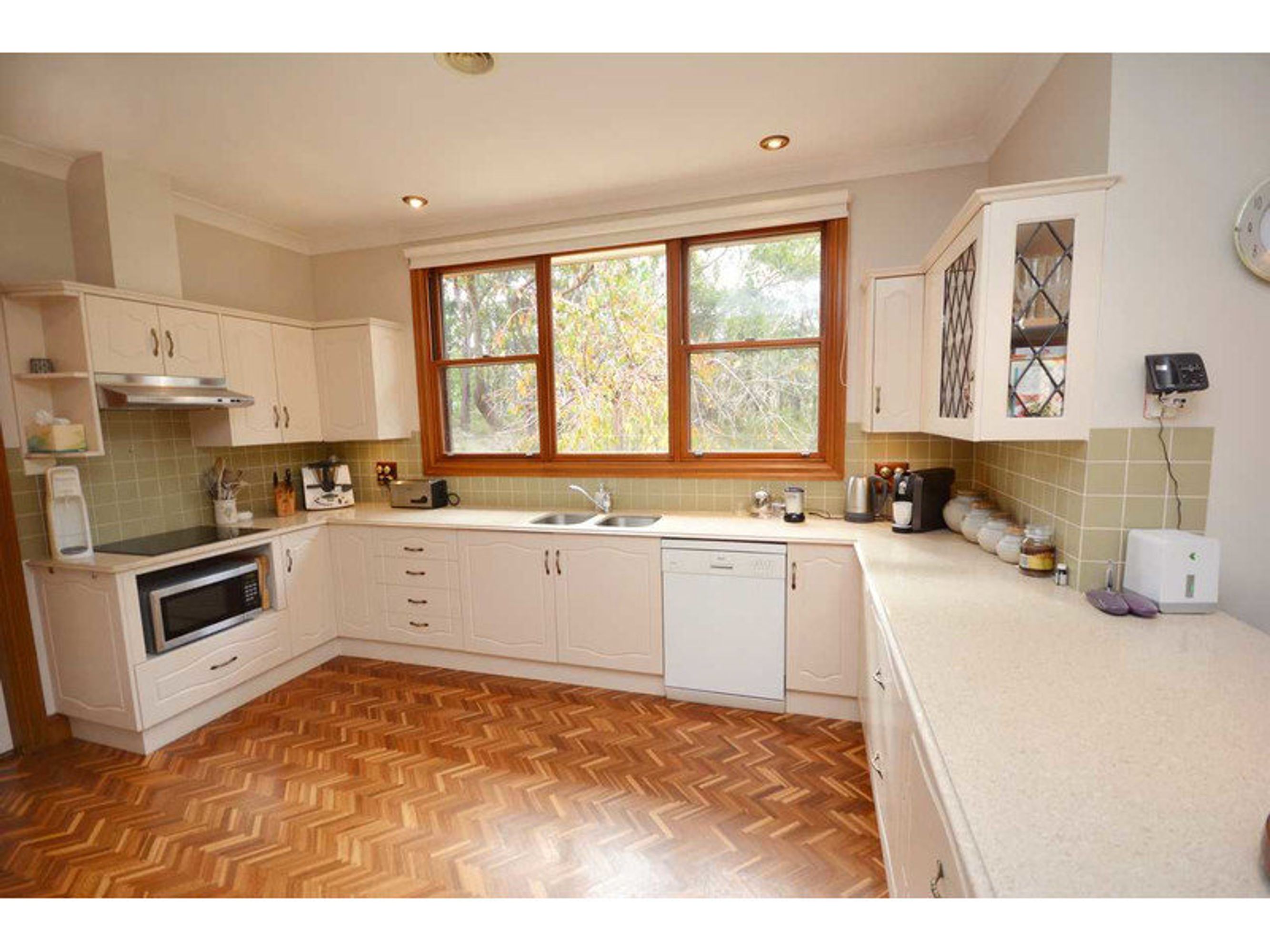 7-9 Redfern Street, Wentworth Falls - Thumbnail 3