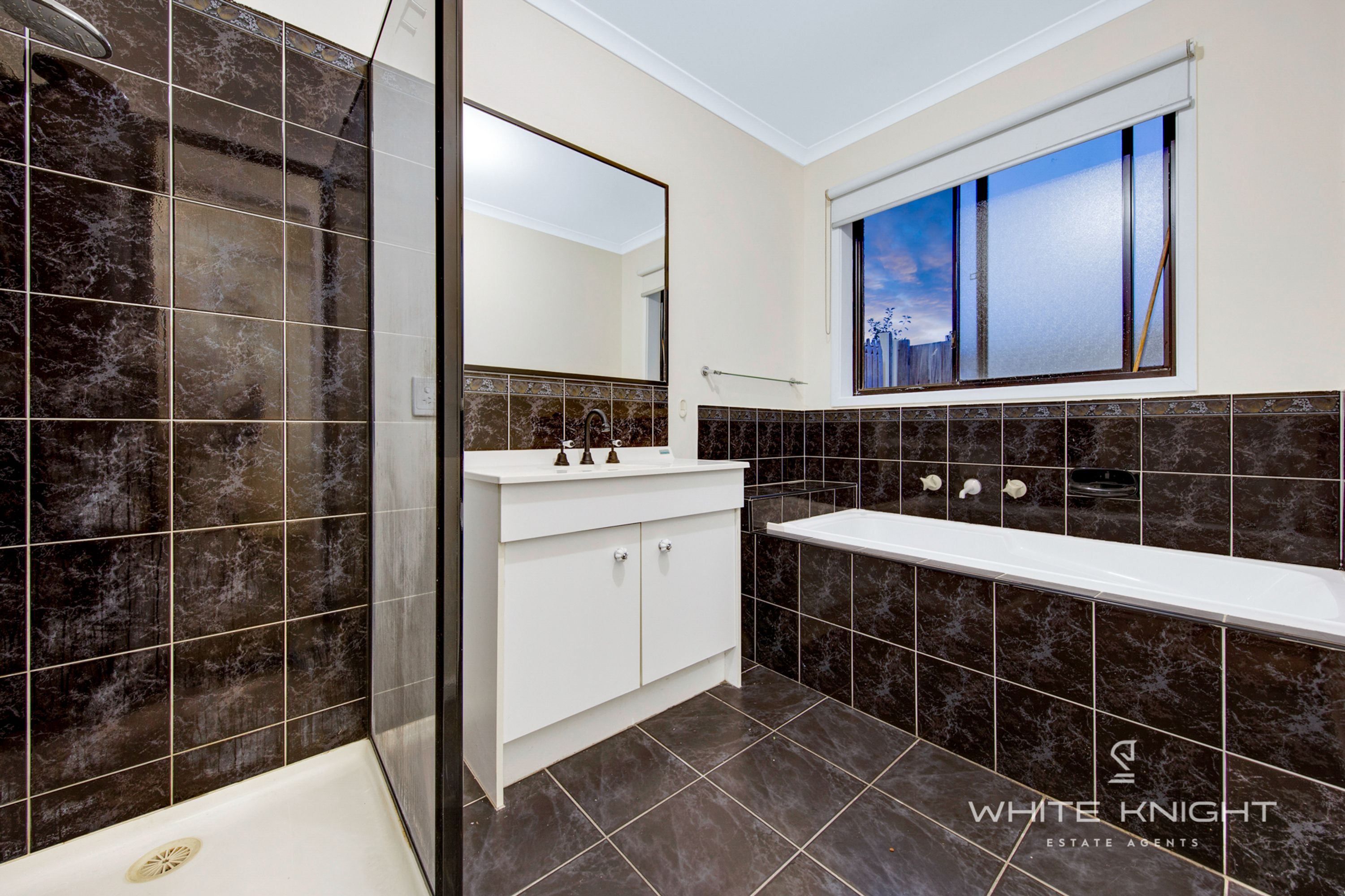 2 Gorong Walk, Delahey VIC 3037, Delahey - Thumbnail 4