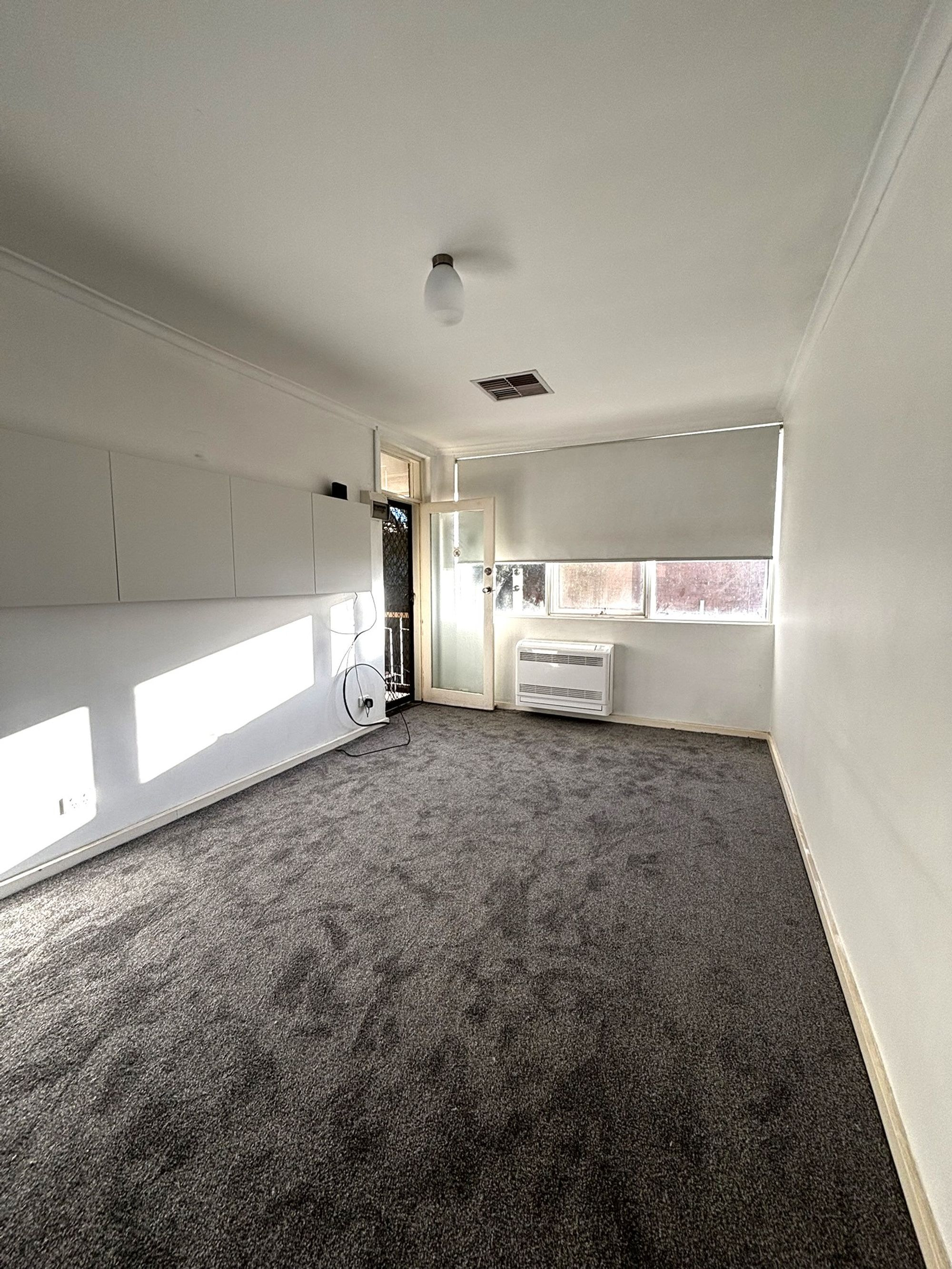 12/12 Forrest Street, Sunshine - Thumbnail 2