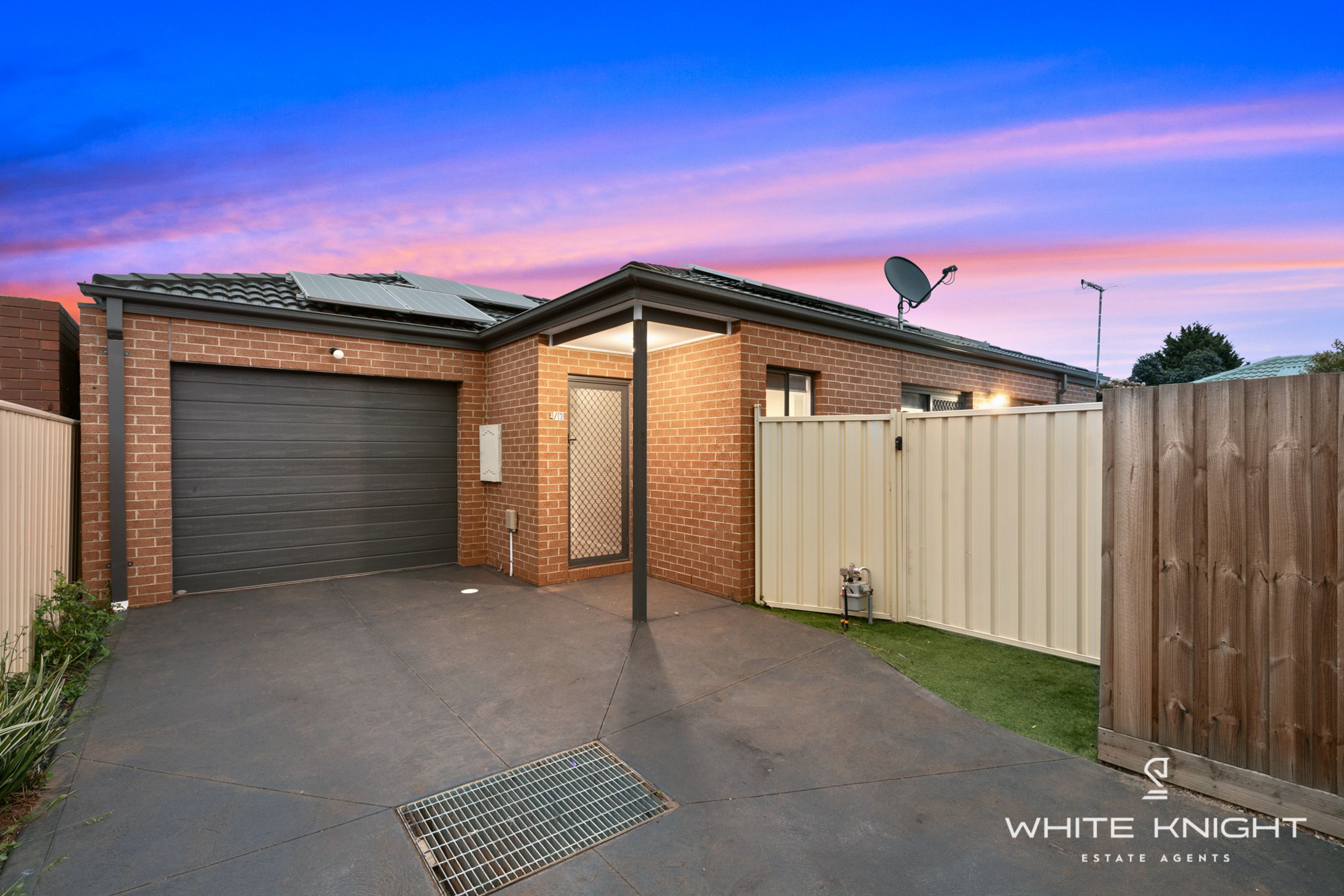 2/3 Mitchell Road, Melton South VIC 3338, Melton South - Thumbnail 2