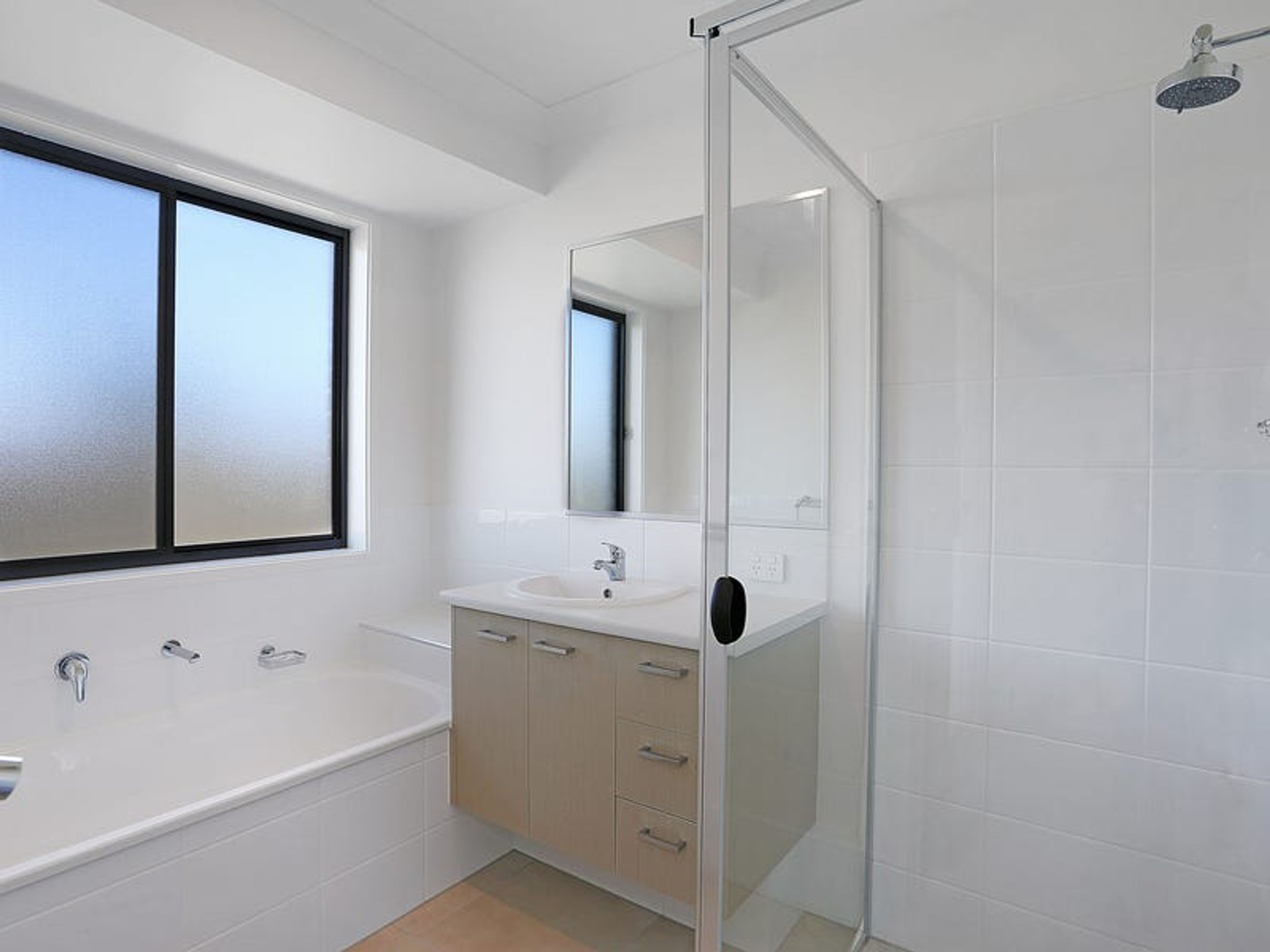 6 Bryce Crescent, Lawrence - Thumbnail 8