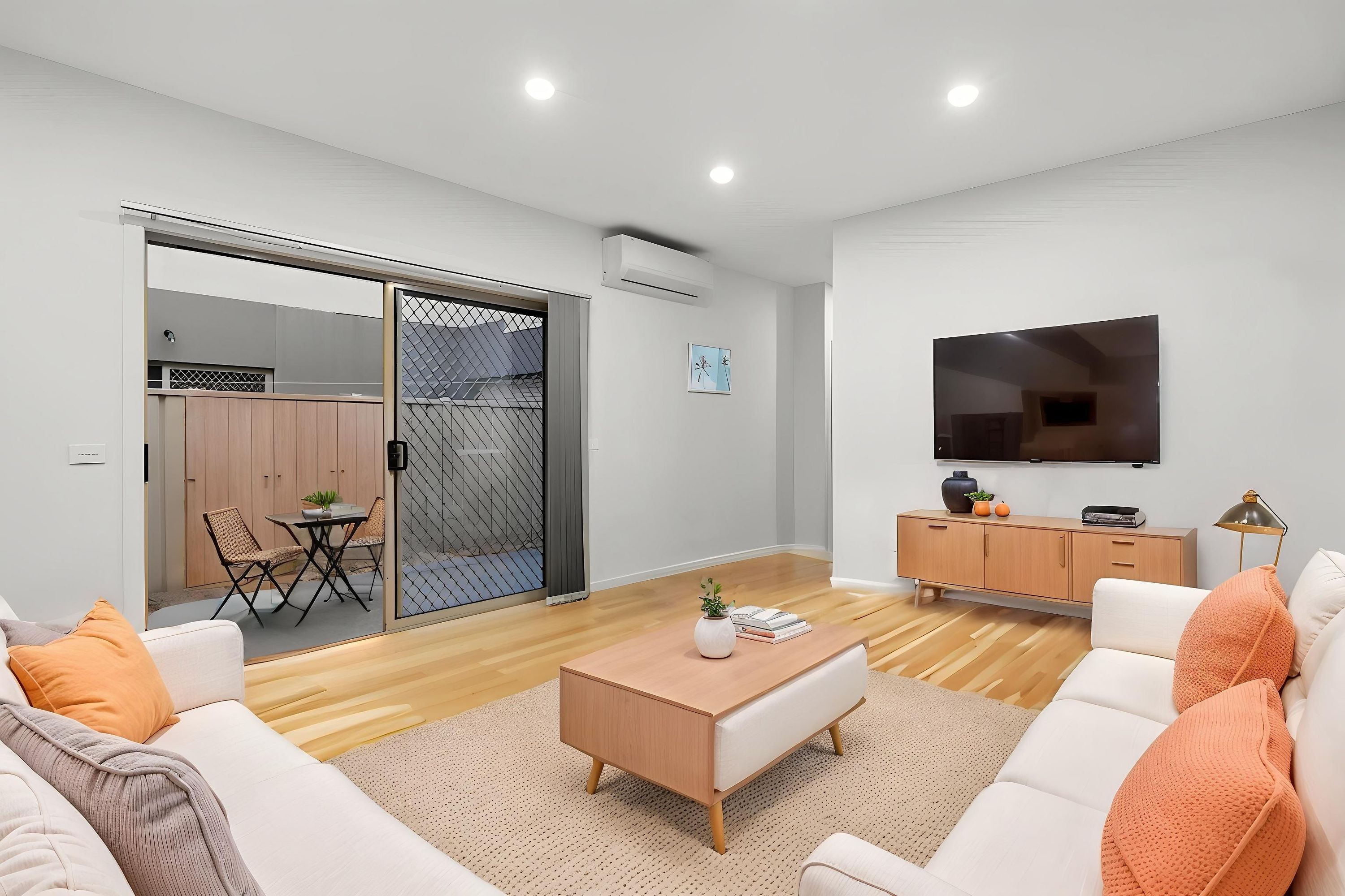 8 Sarah Street, Sunshine West VIC 3020, Sunshine West - Thumbnail 8