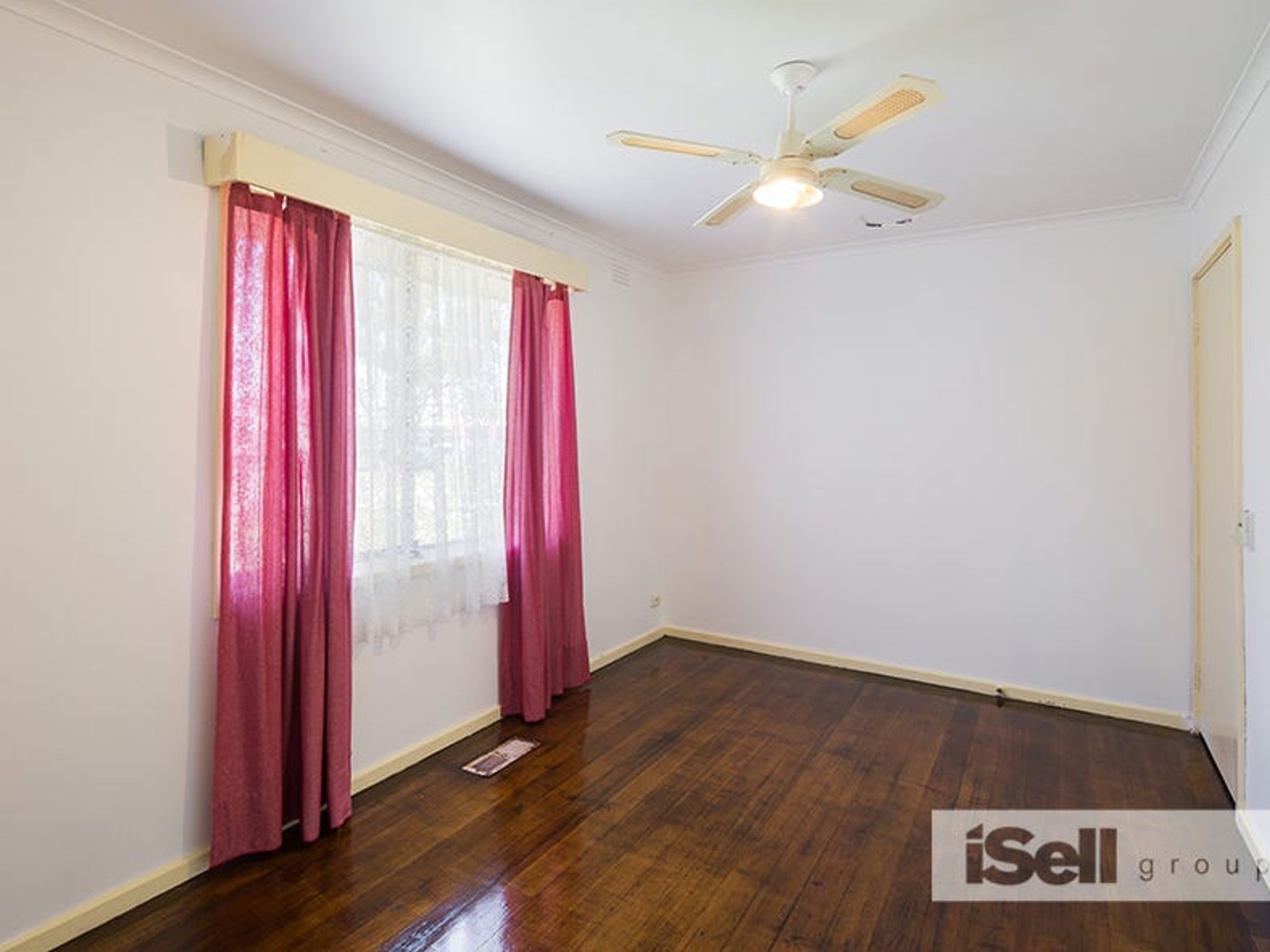1 Silvan Grove, Hampton Park - Thumbnail 3