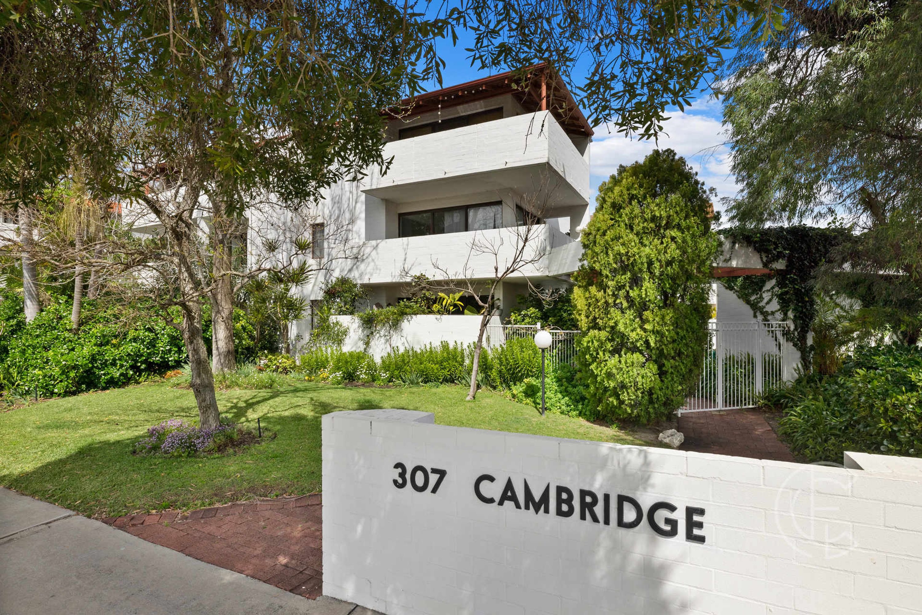 14/307 Cambridge Street, Wembley, WA 6014, Wembley - Thumbnail 3