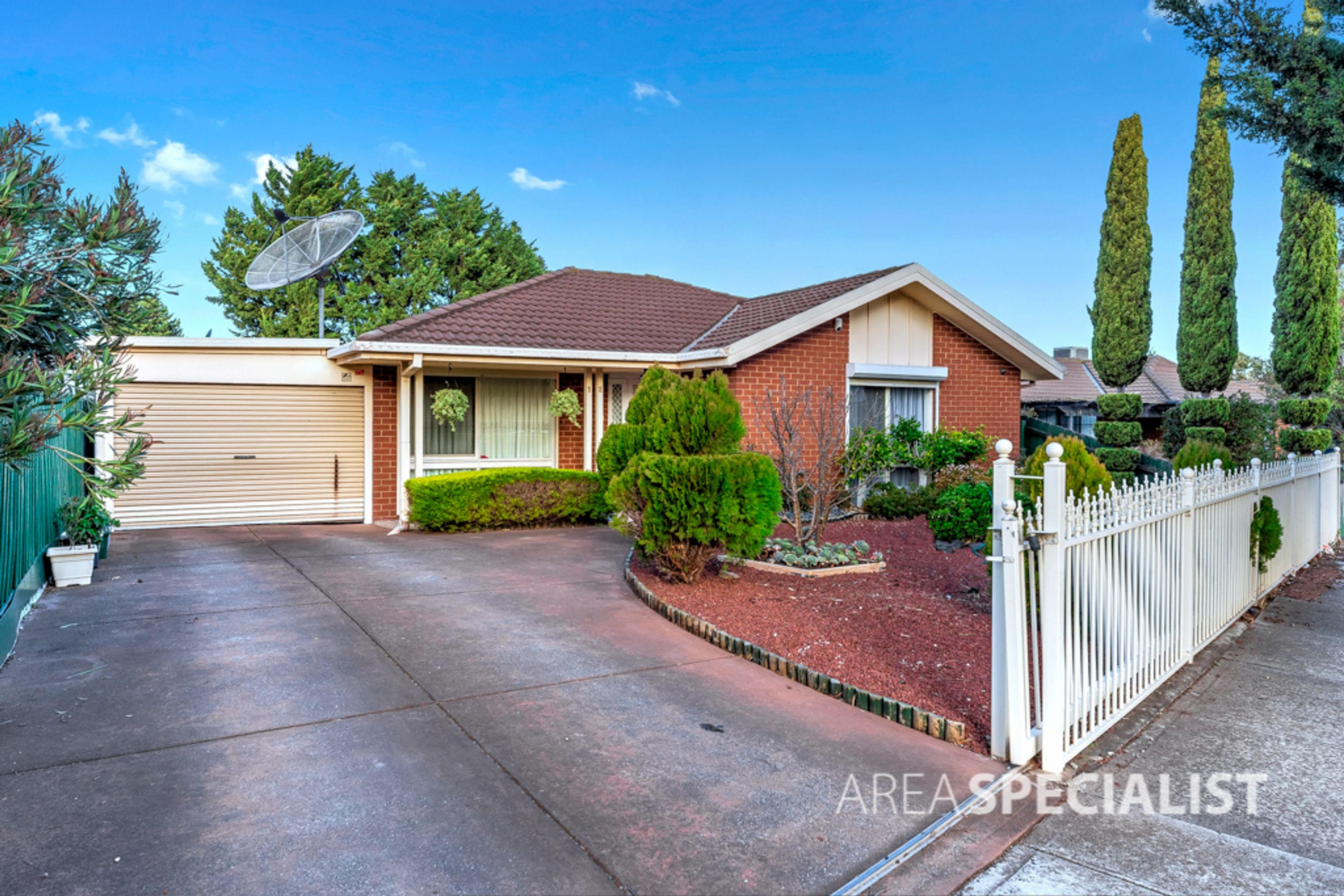 12 Bluestone Walk, Delahey VIC 3037, Delahey - Thumbnail 3