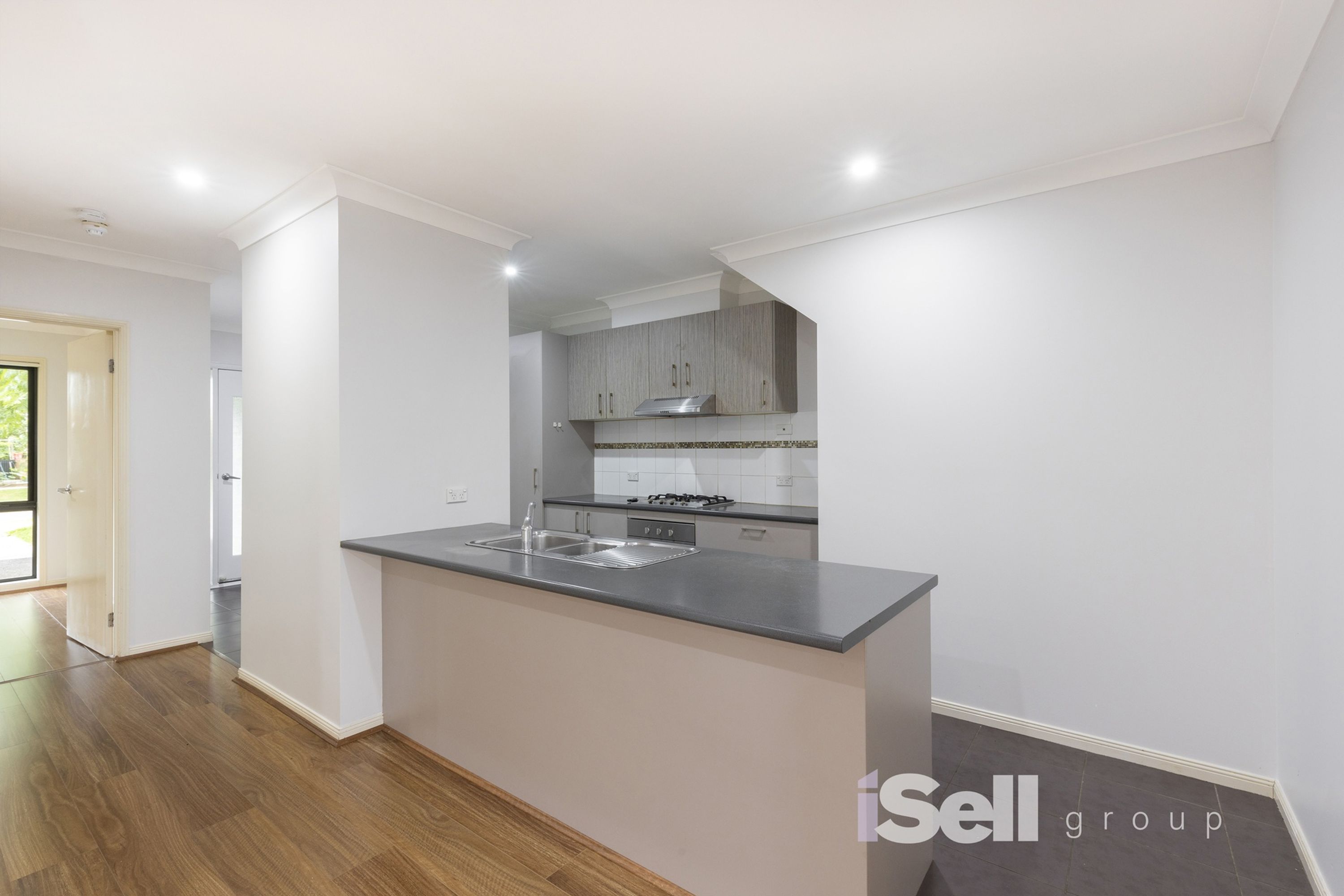 93 Keneally St, Dandenong - Thumbnail 5