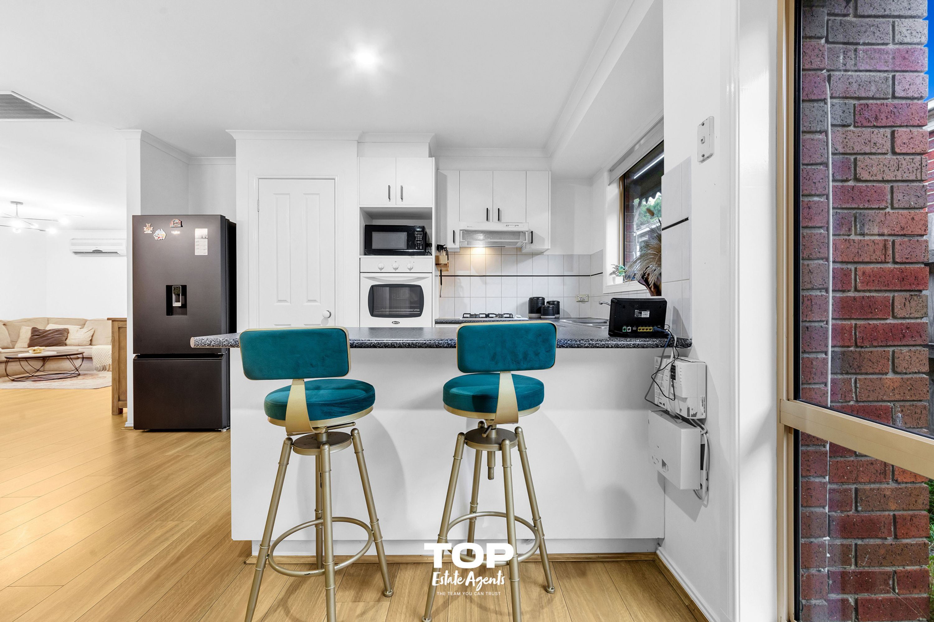 8 Fishburn Place, Cranbourne West - Thumbnail 7