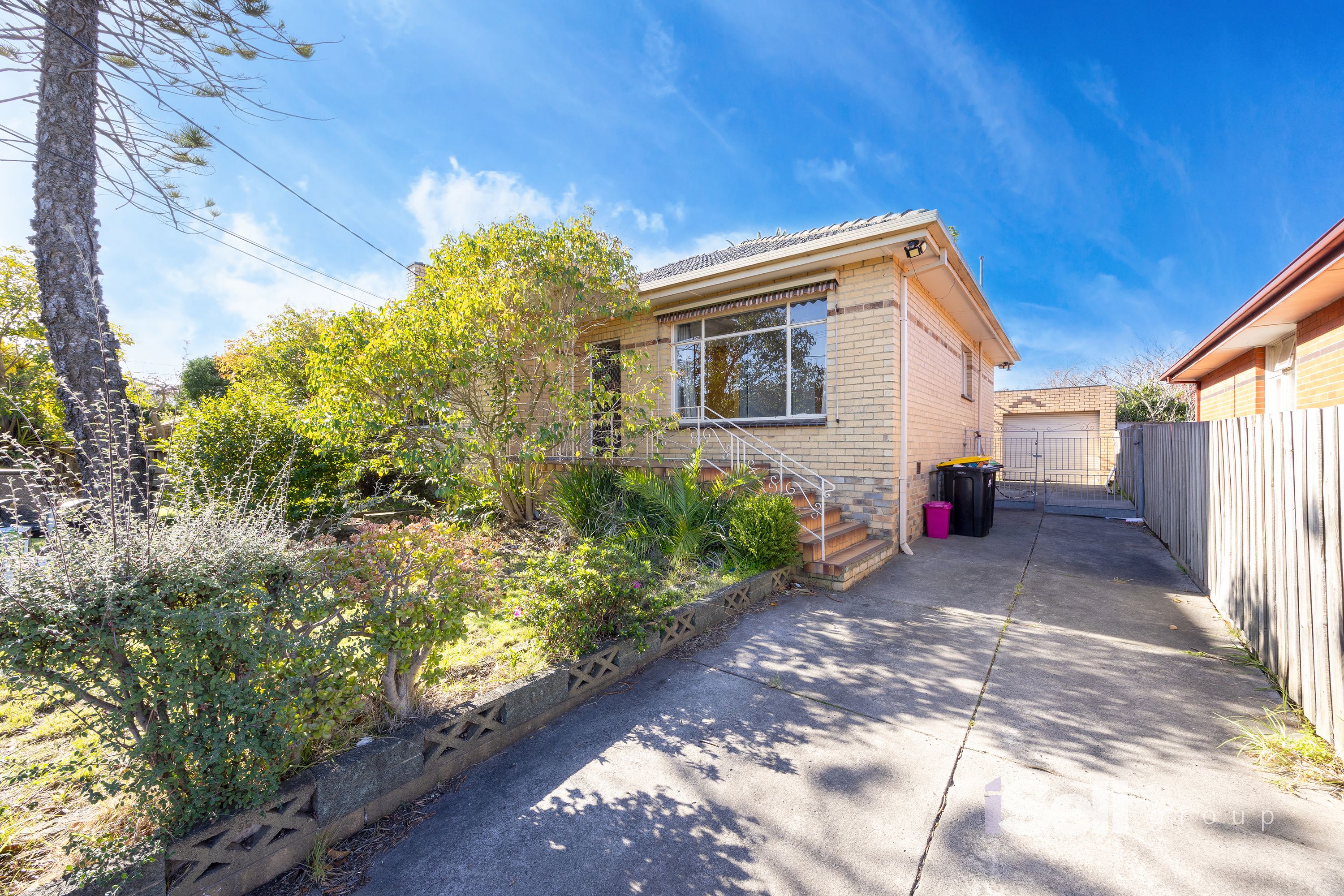 67 Kemp Street