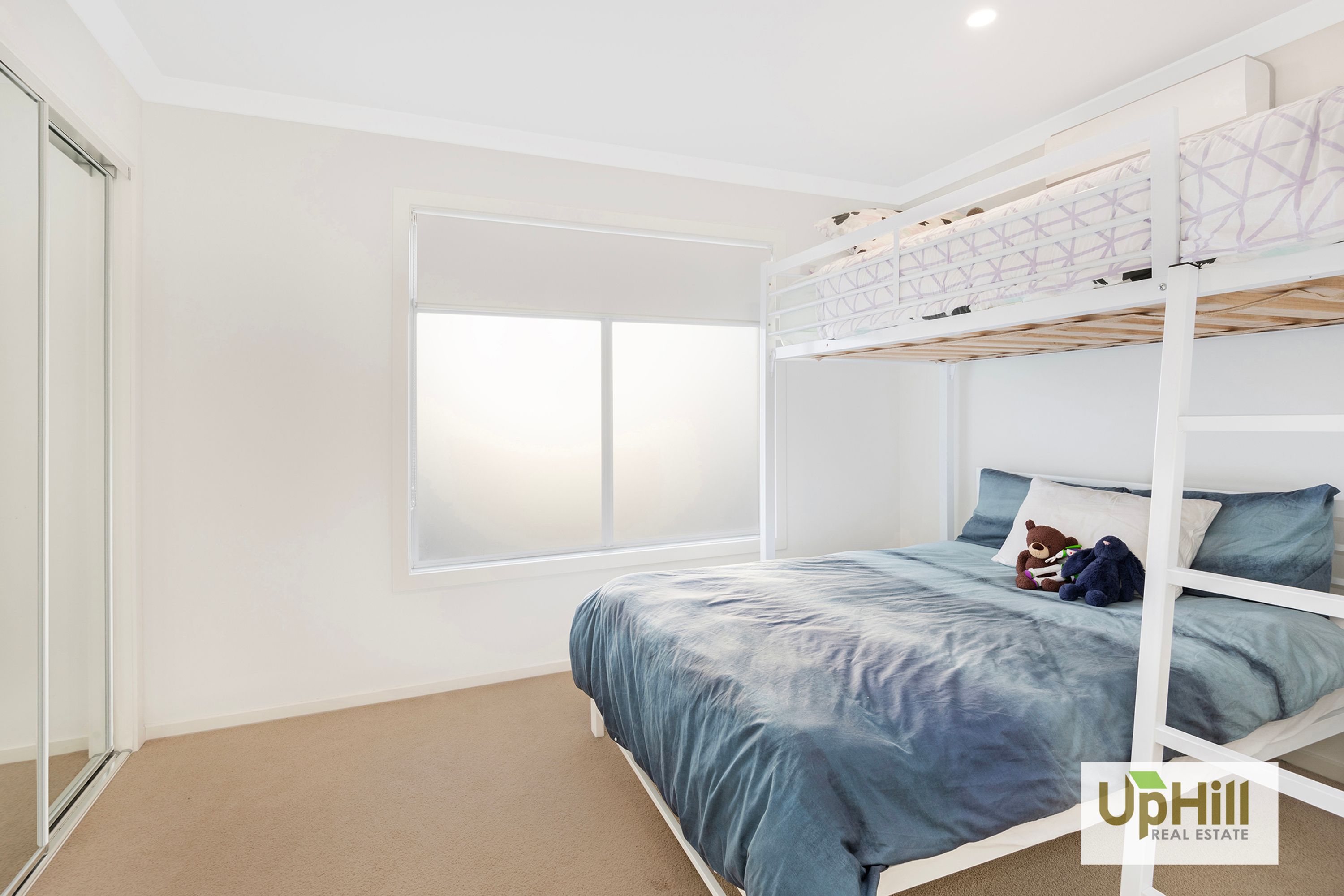 8 Hacienda Lane, Clyde North - Thumbnail 8