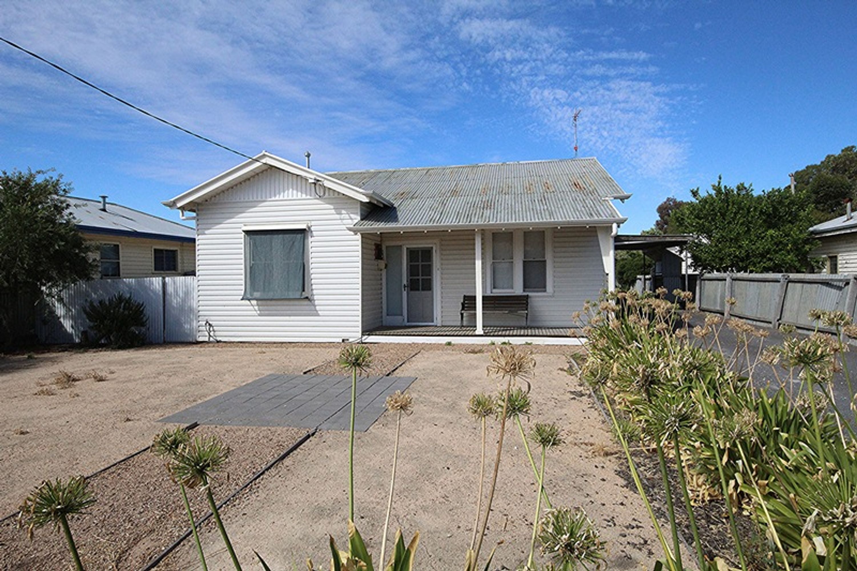 30 Stewart Street, Horsham VIC 3400, Horsham - Image 1