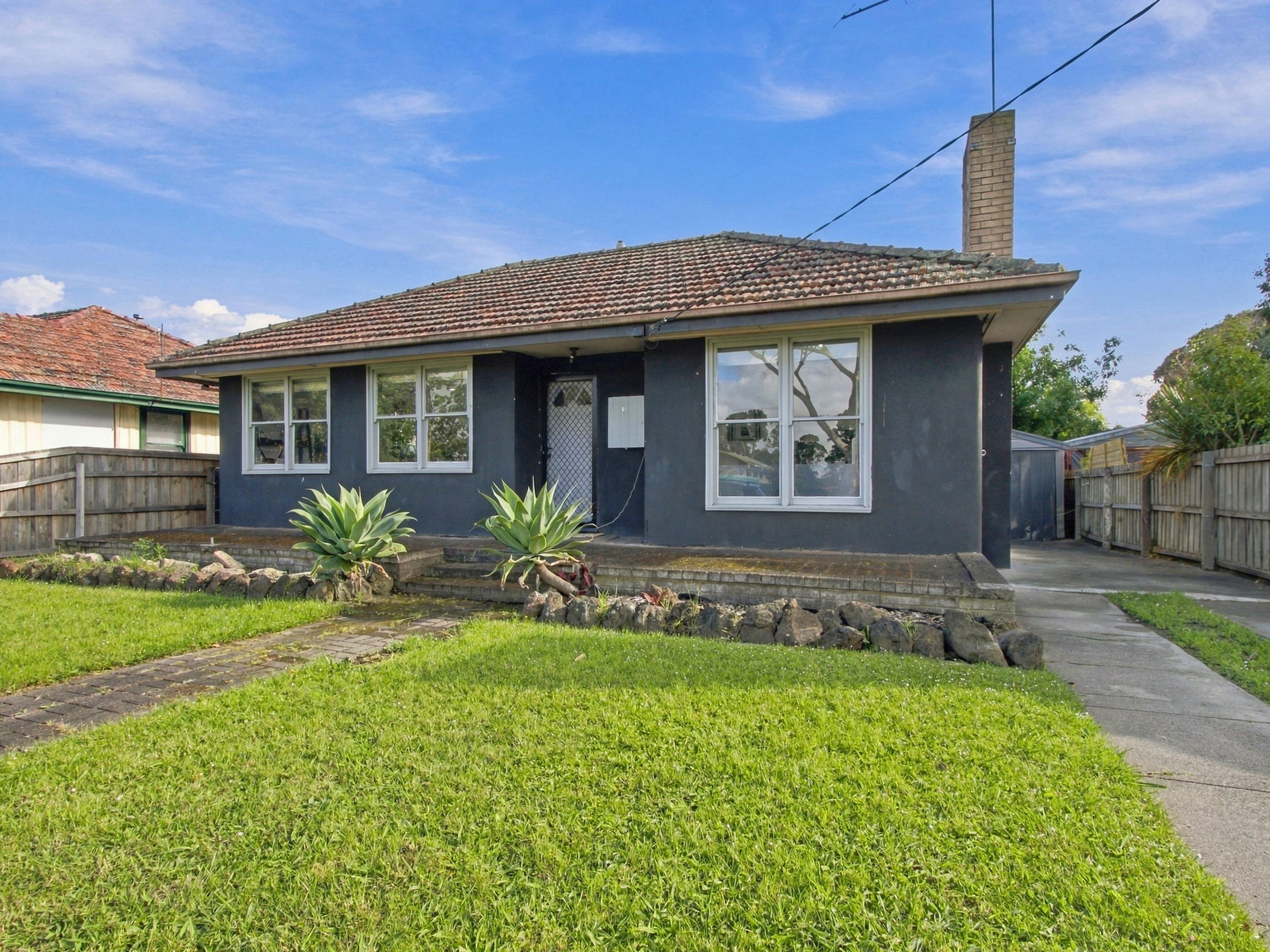 10 Allen Crescent, Traralgon - Image 1