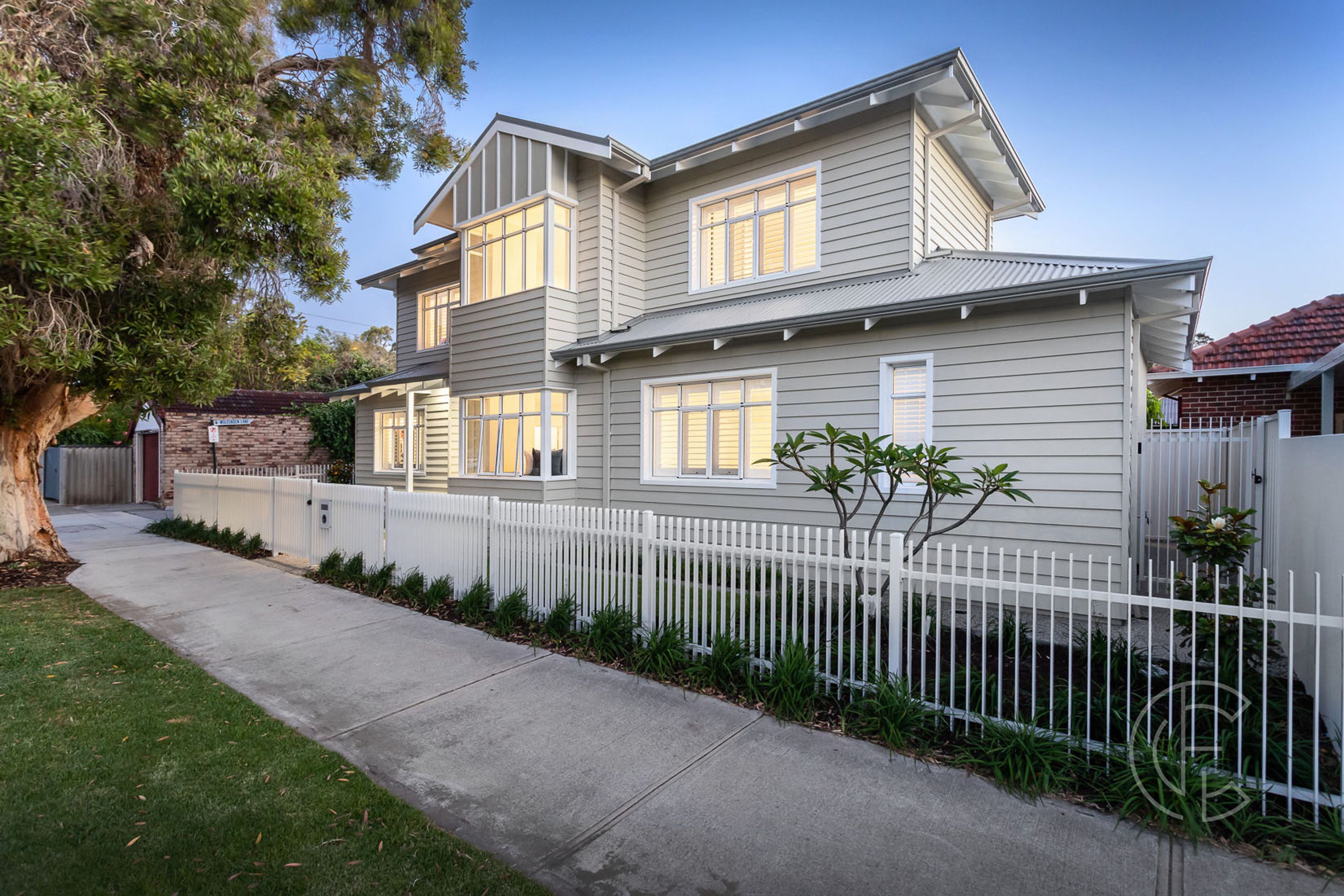 23 St Georges Road South, Fitzroy North VIC 3068, Fitzroy North - Thumbnail 2
