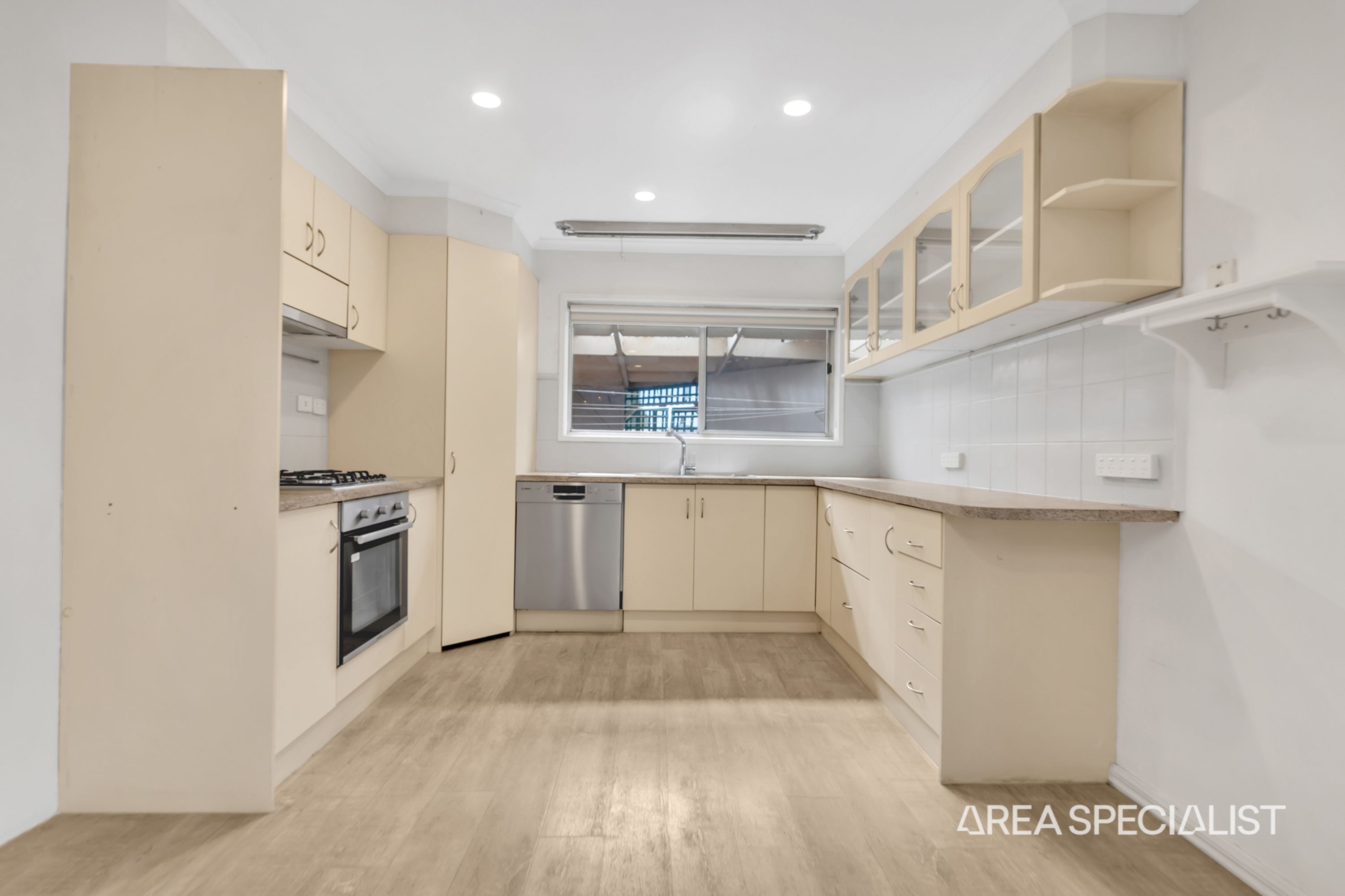 16 Sharland Road, Corio VIC 3214, Corio - Thumbnail 4
