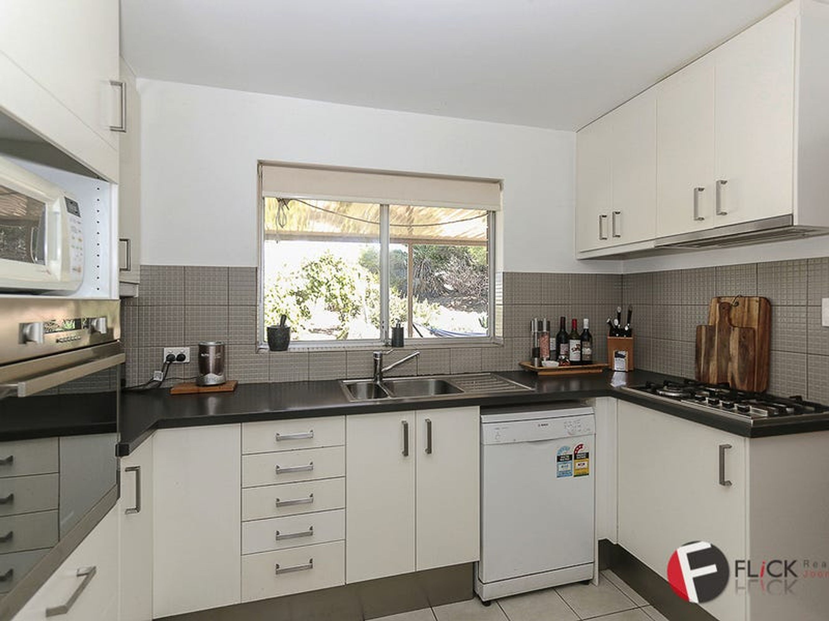 187 Bridgewater Dr, Kallaroo, Kallaroo - Thumbnail 6