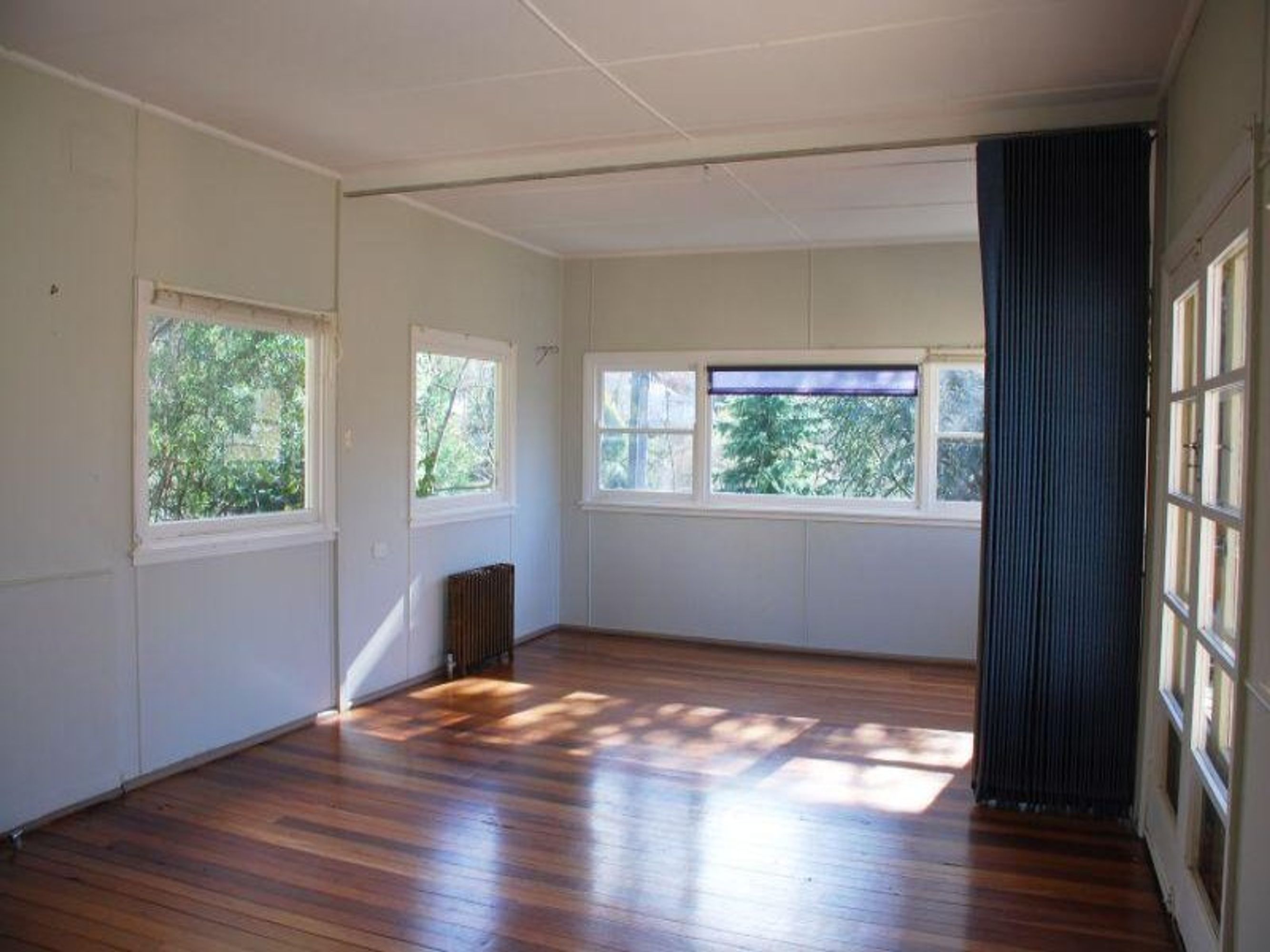 8 Warne St, Katoomba - Thumbnail 4
