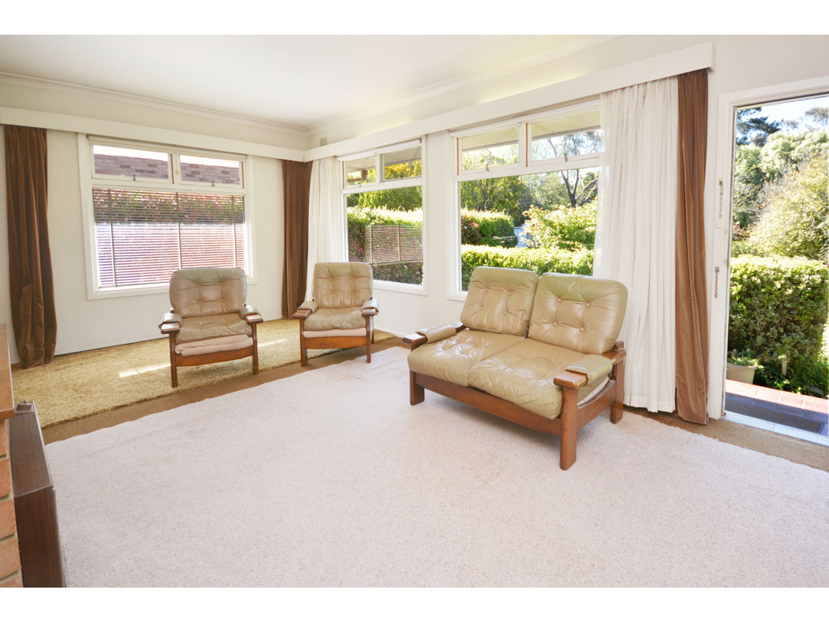 19 Forster Road, Katoomba - Thumbnail 2