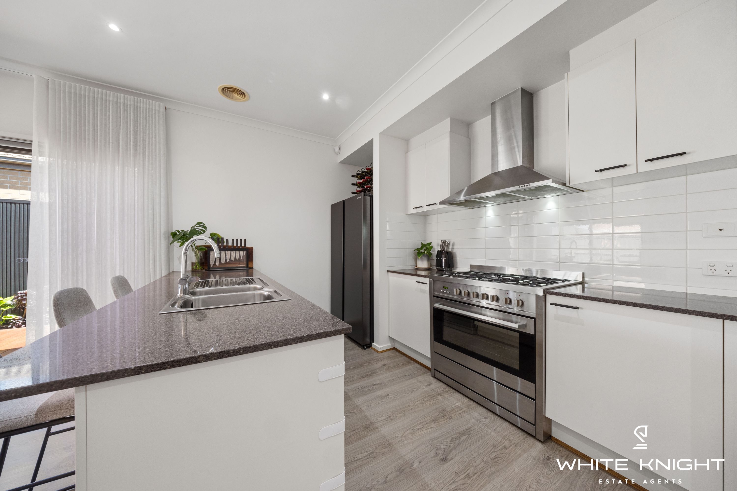 3 Keira Circuit, Werribee VIC 3030, Werribee - Thumbnail 7