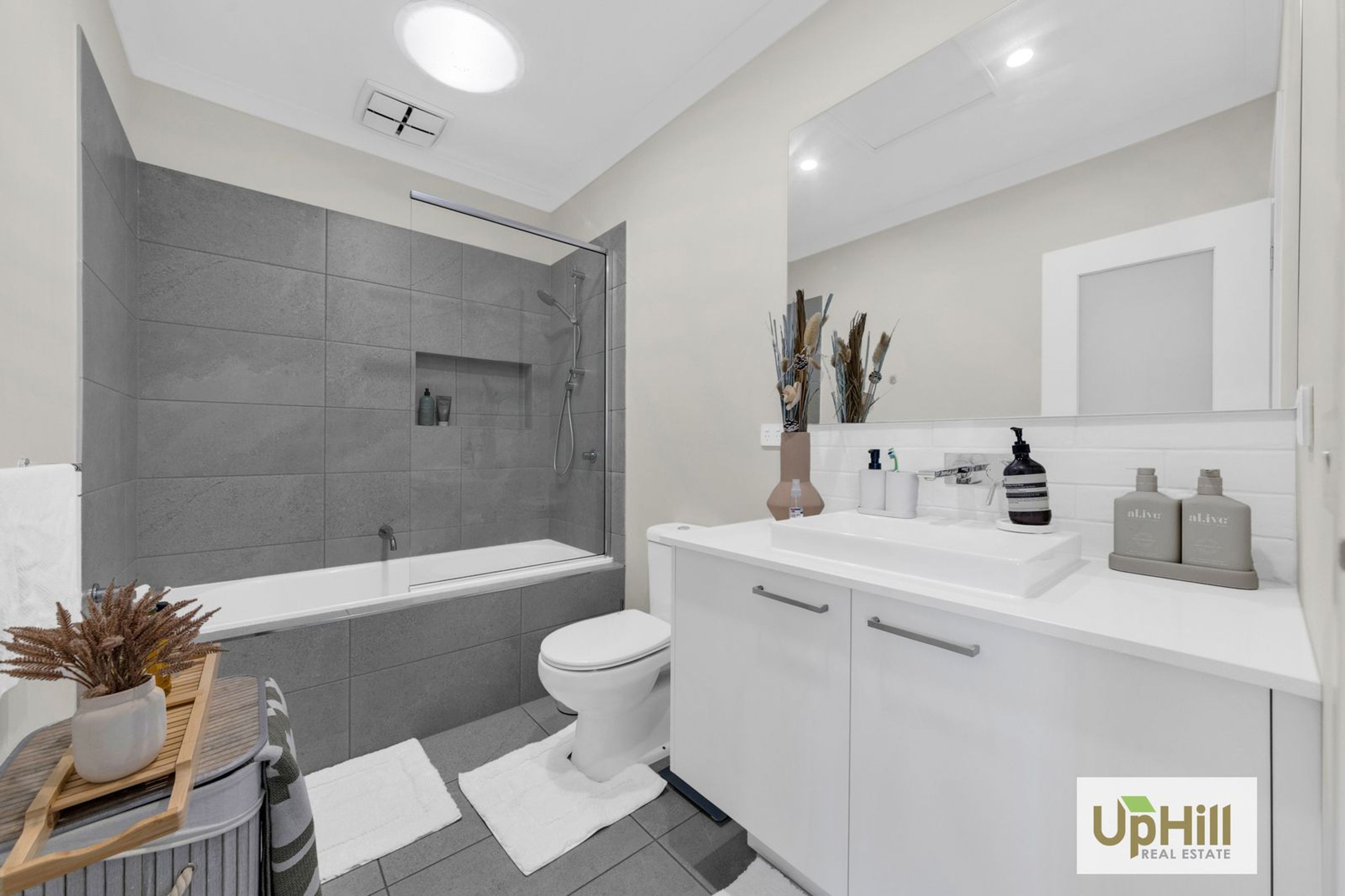 8 Salers Rd, Clyde North - Thumbnail 7