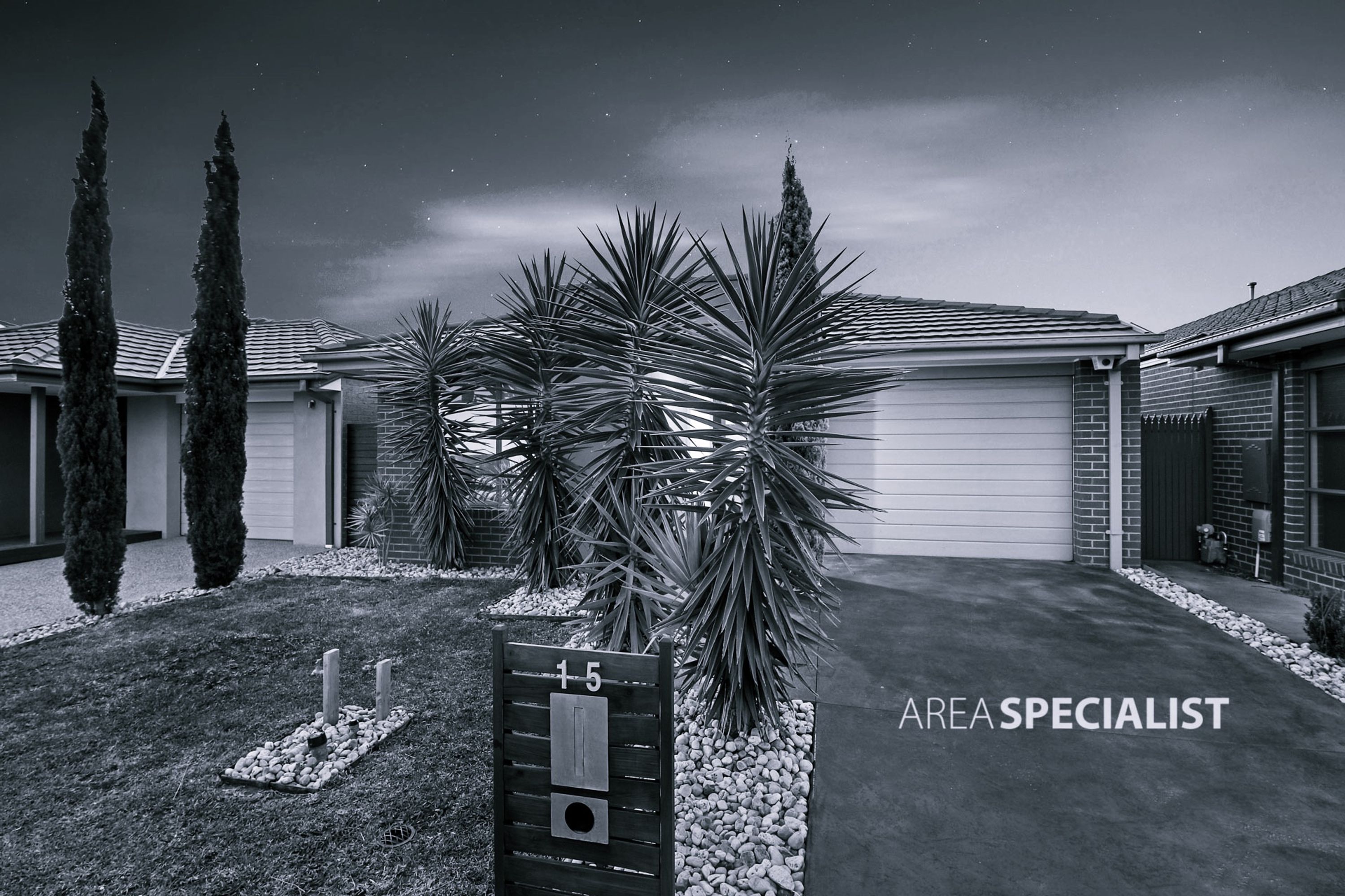 15 Dahlia Crescent, Keysborough, VIC 3173