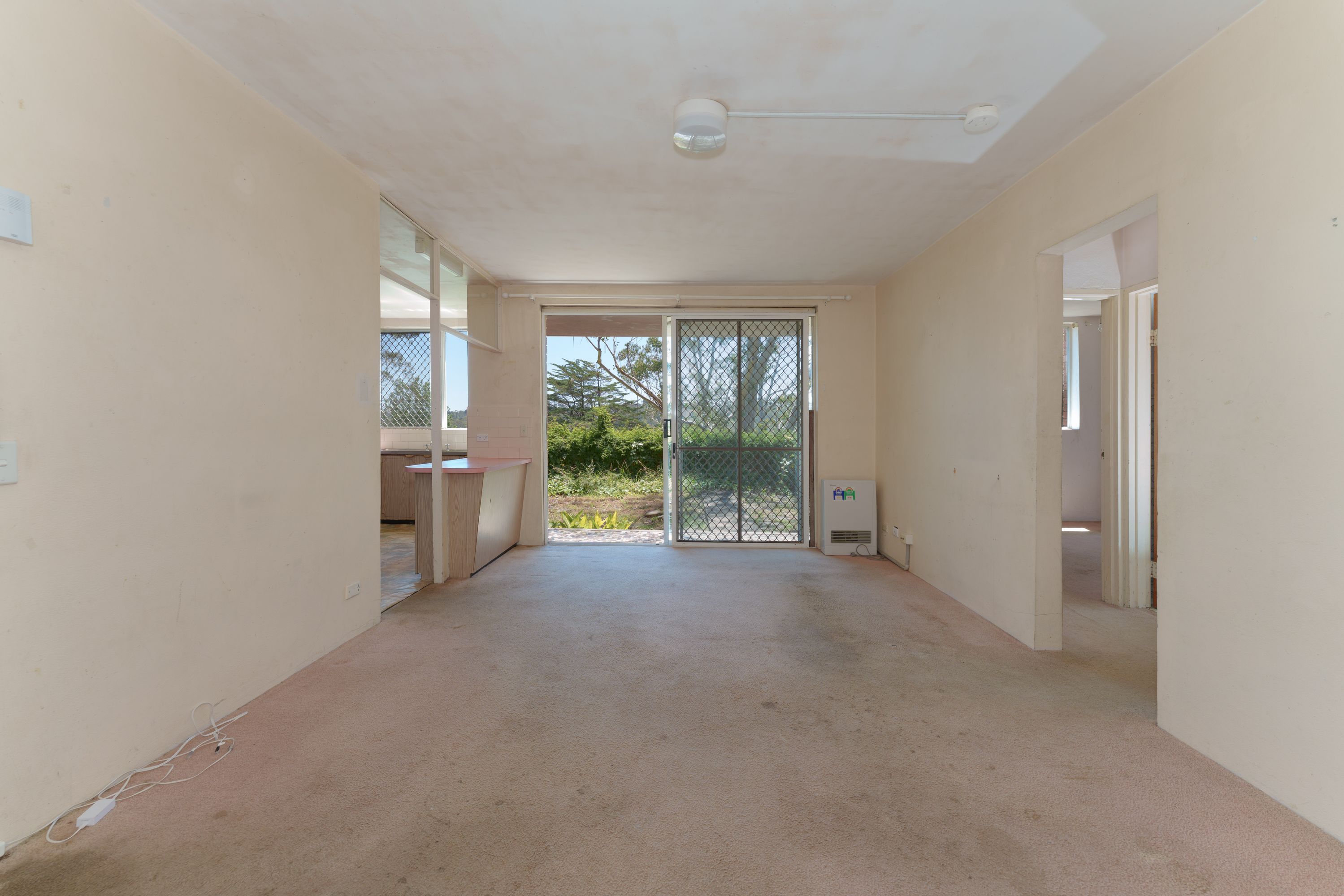 2/73 Parke Street, Katoomba - Thumbnail 2