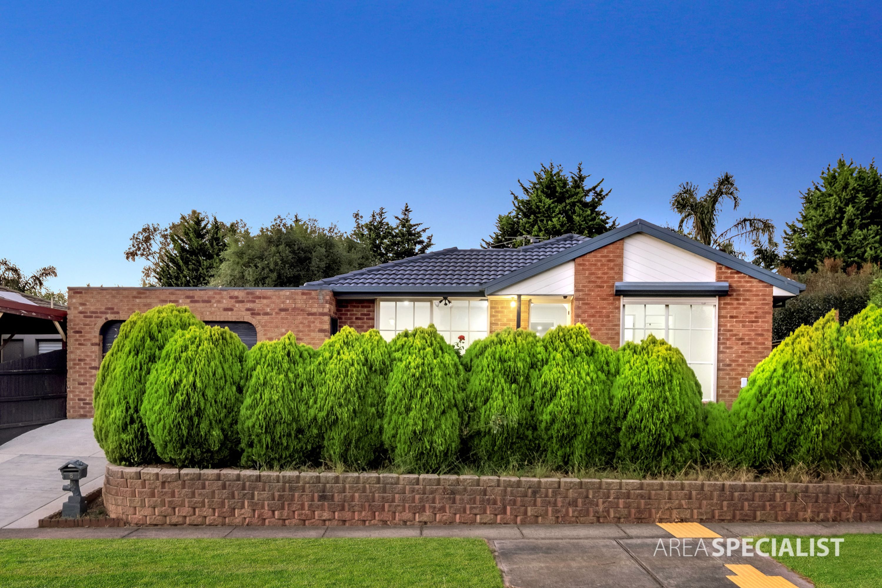 8 Ralph Crescent, Hampton Park
