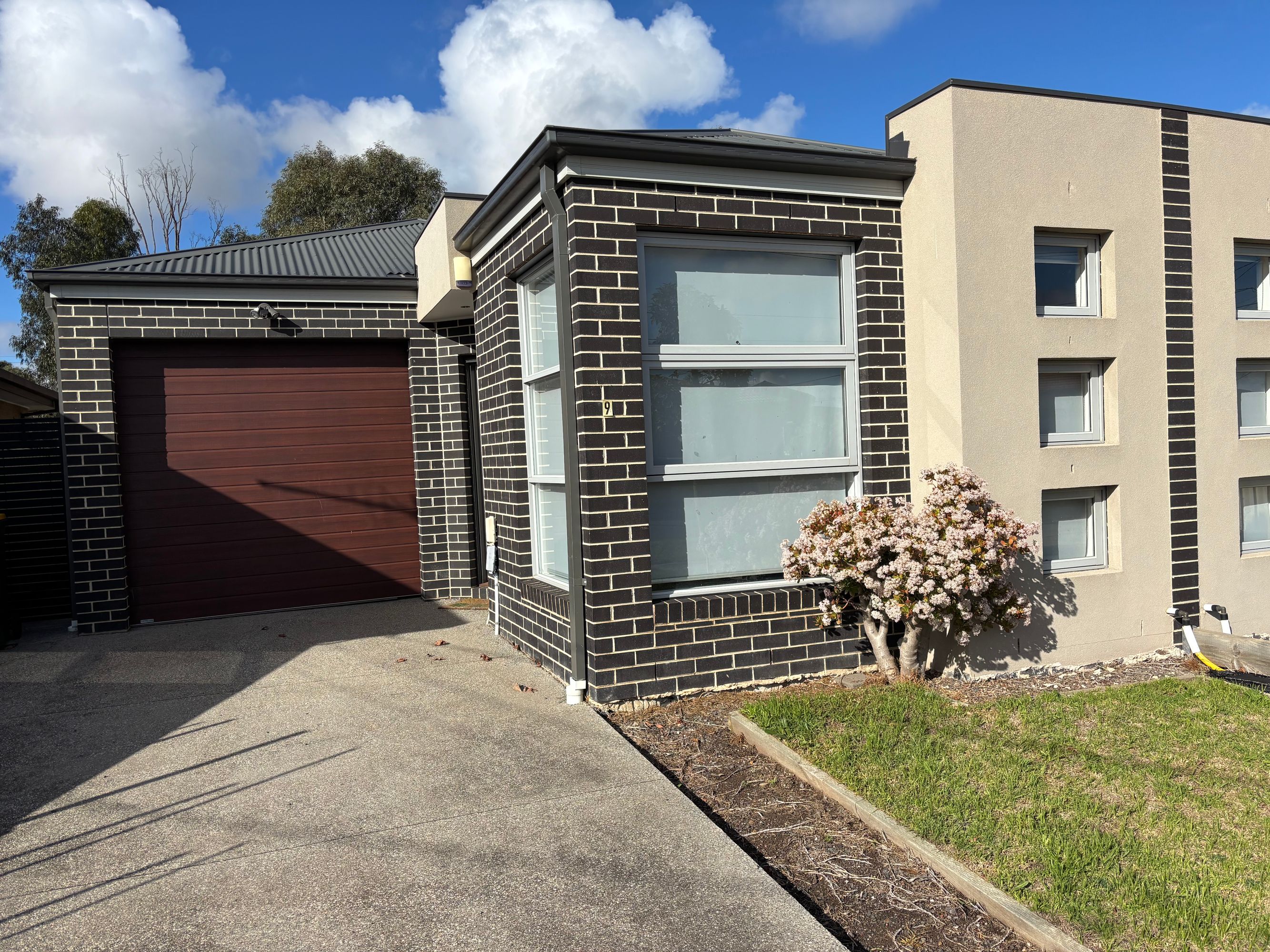 79 Redditch Crescent