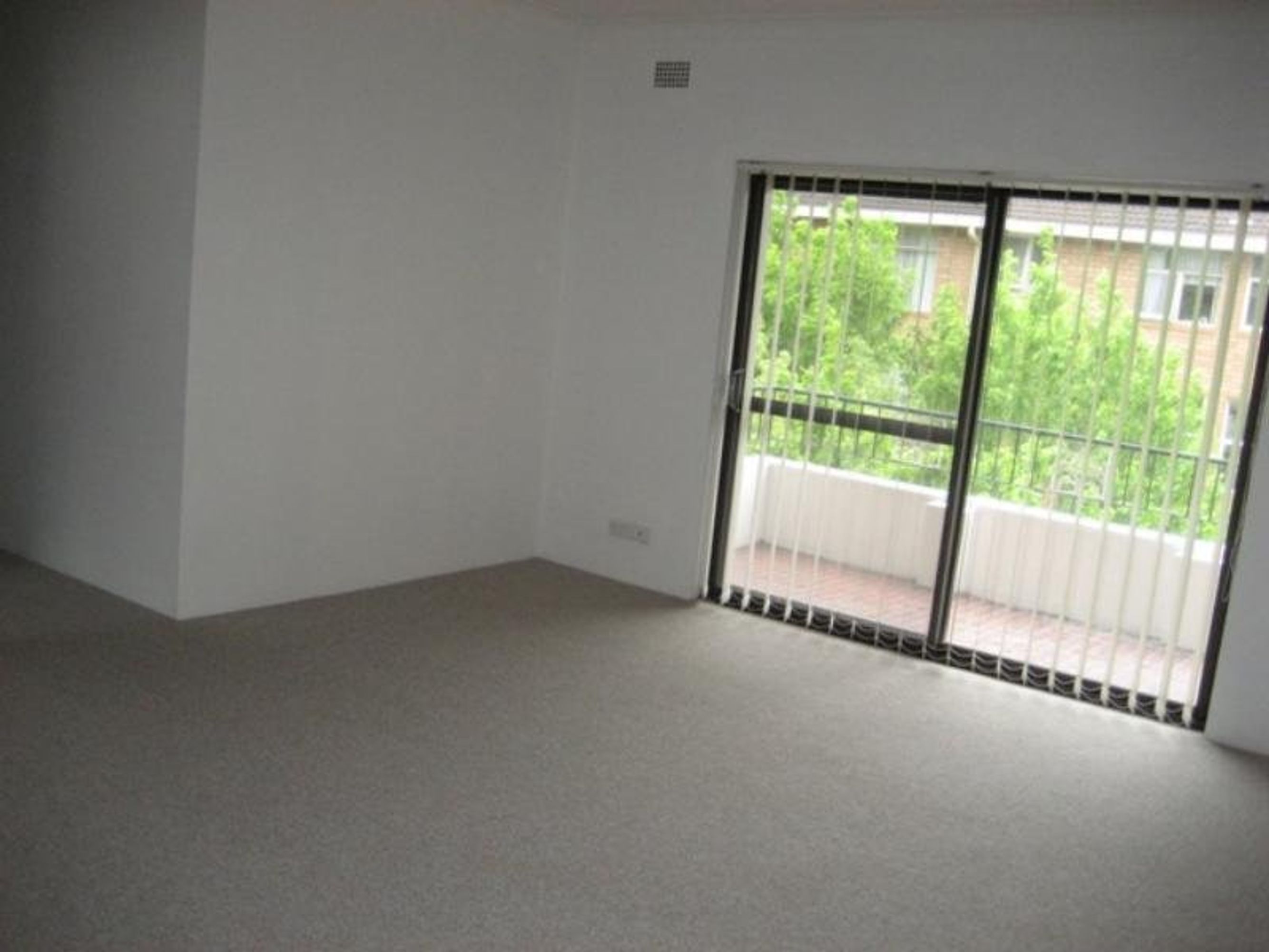 13/10-14 St Georges Pde, Hurstville, Hurstville - Thumbnail 4