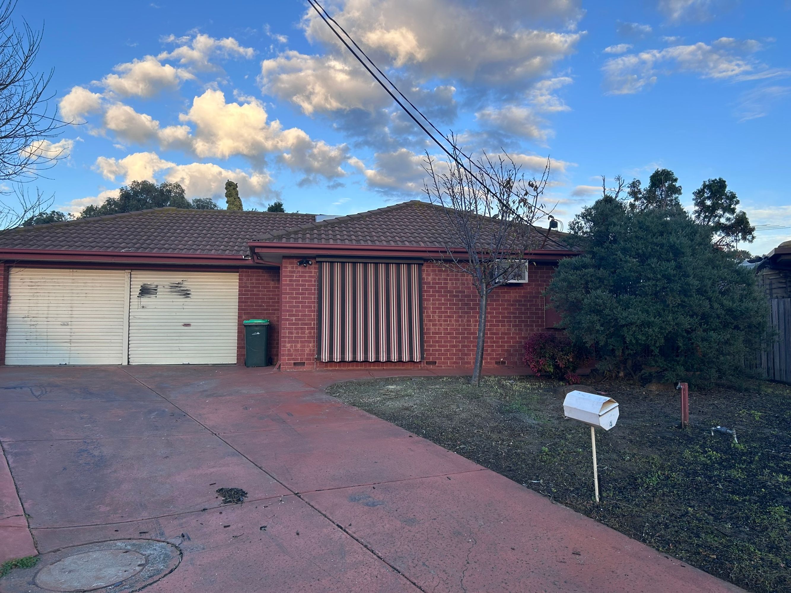 4 Caper Court