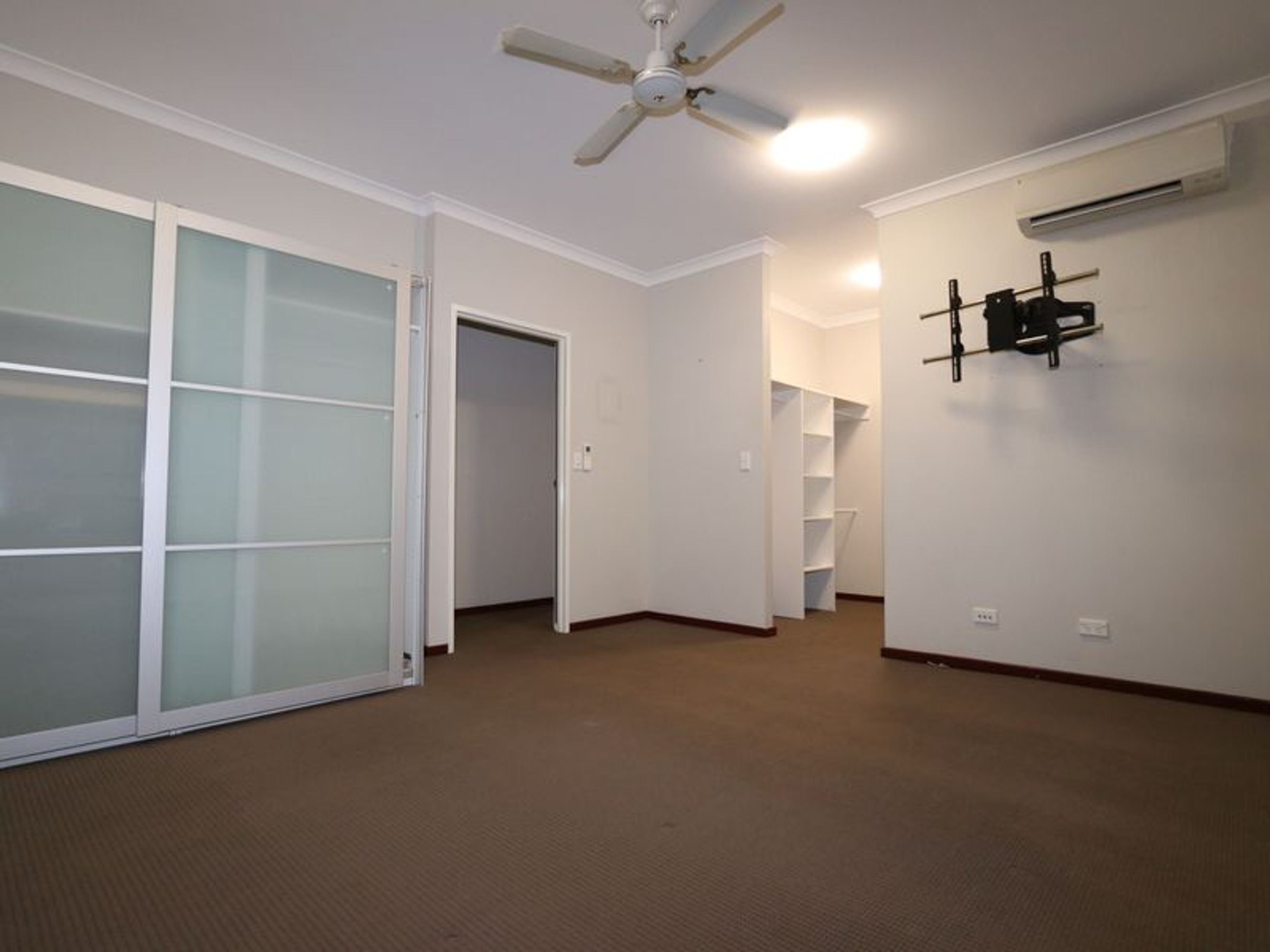 11 Snappy Gum Way, South Hedland, South Hedland - Thumbnail 7