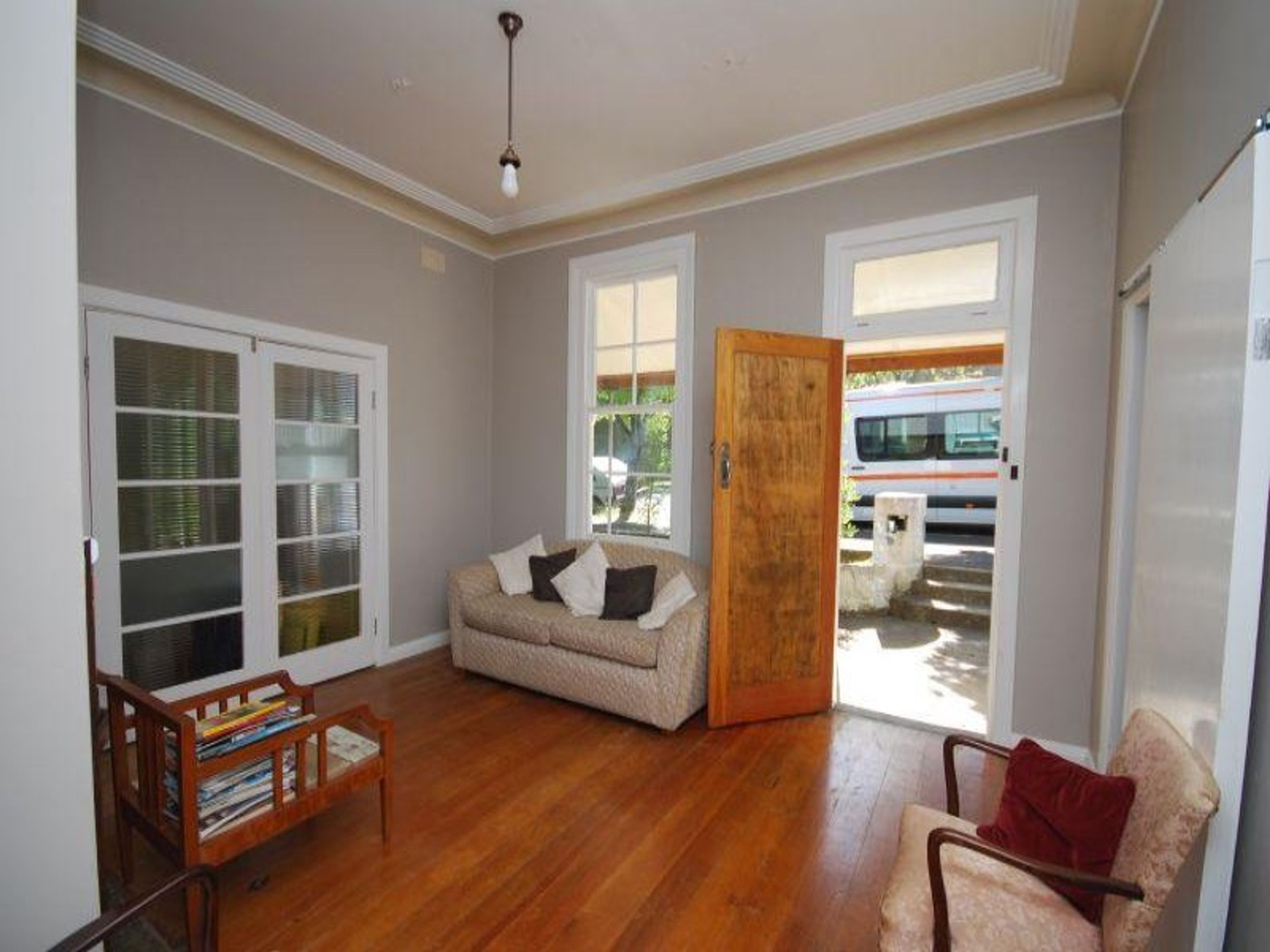 75 Parke St, Katoomba - Thumbnail 2