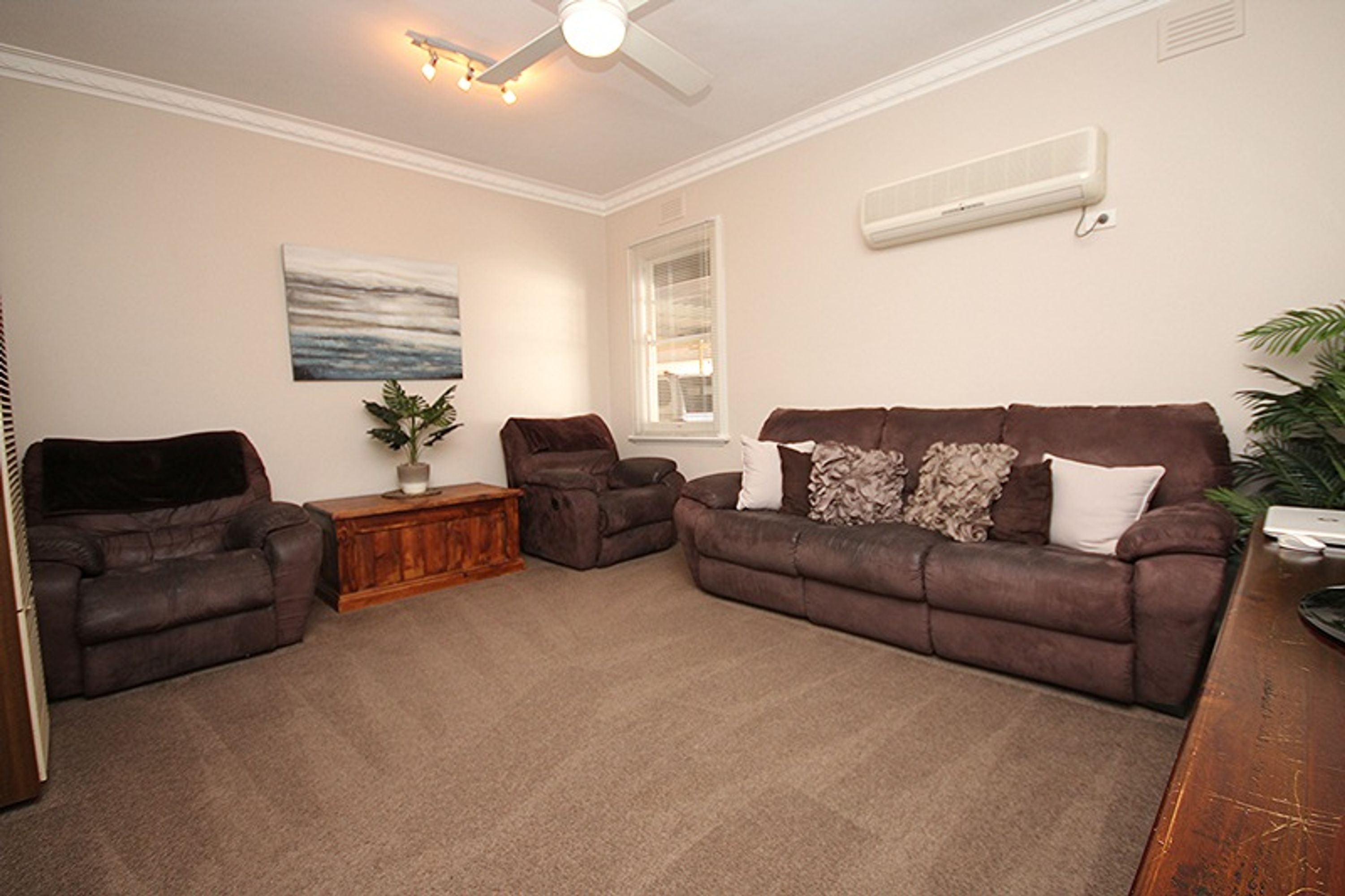 9 Arnold Street, Horsham VIC 3400, Horsham - Thumbnail 4