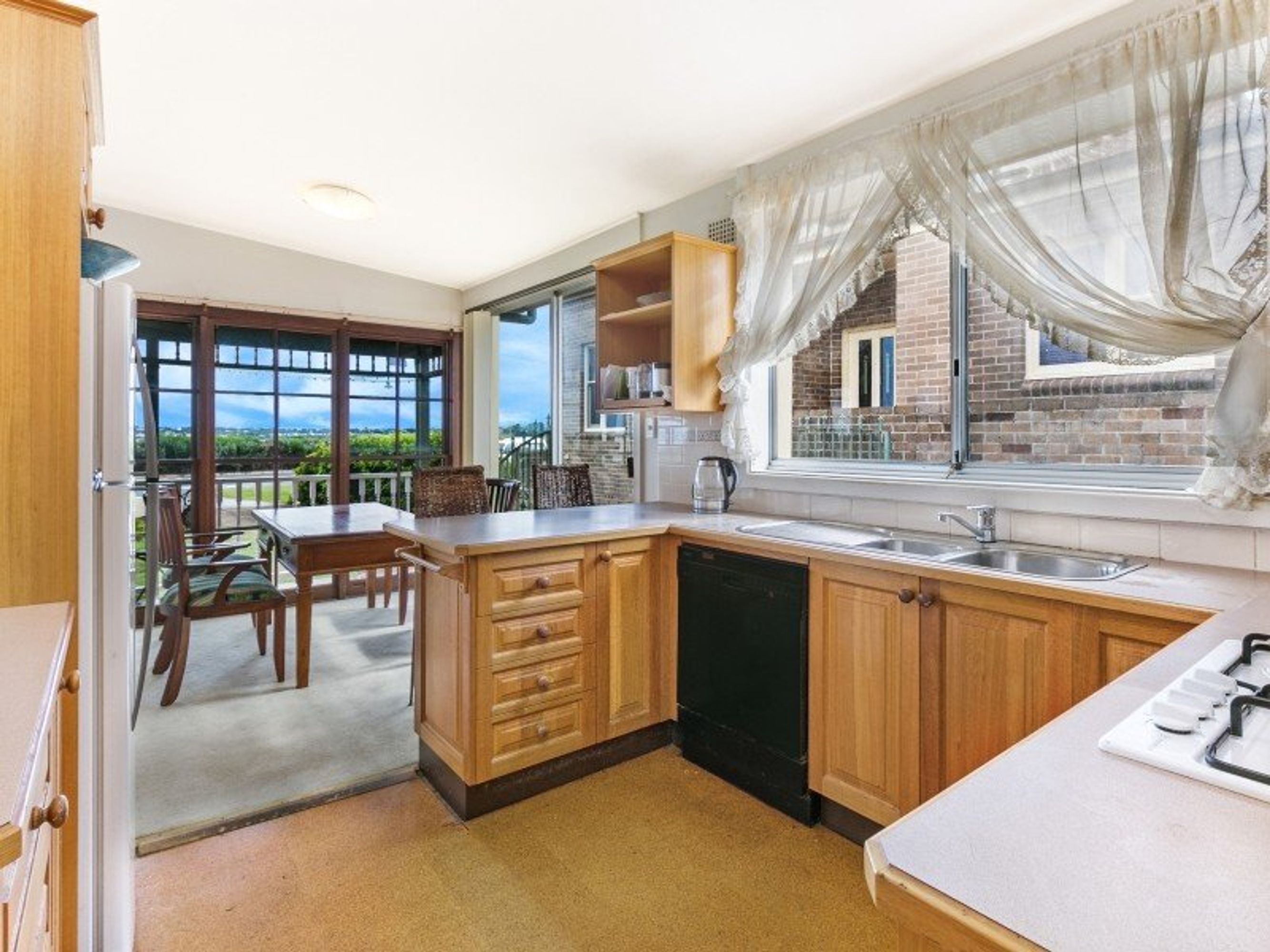 31 Riverside Drive, Sans Souci, Sans Souci - Thumbnail 5