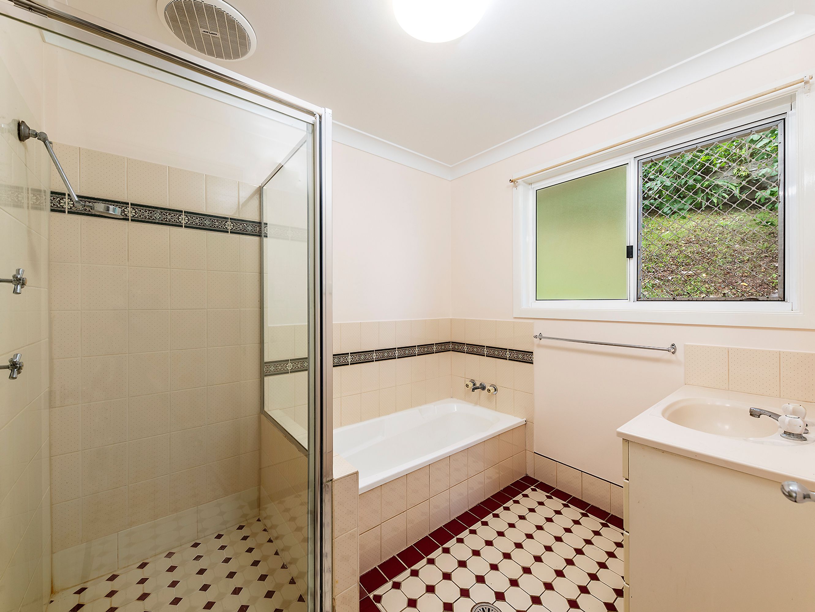 10 Dunoon Crescent, Maclean - Thumbnail 6
