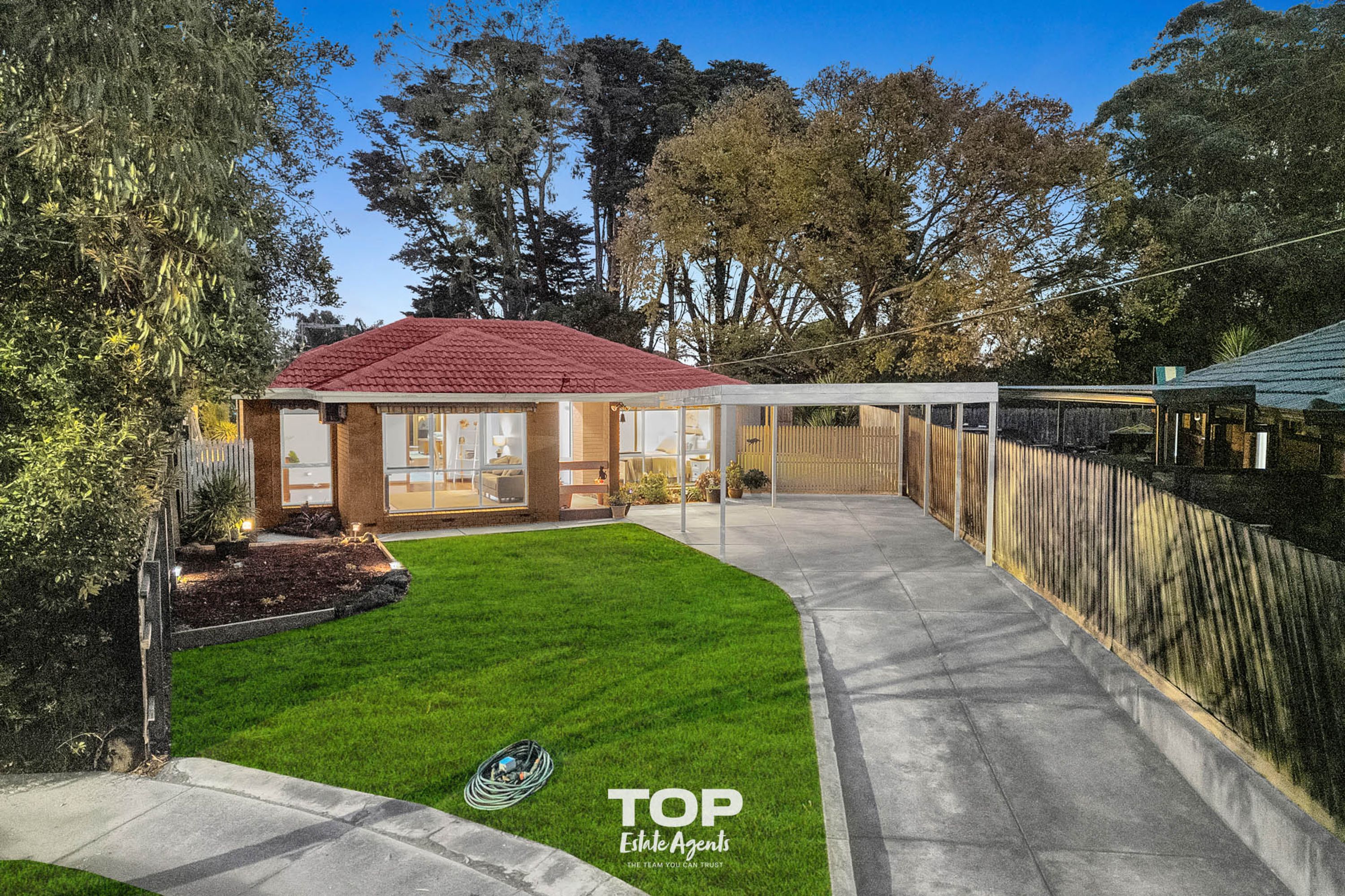 2 Paviour Court, Dandenong North - Thumbnail 2