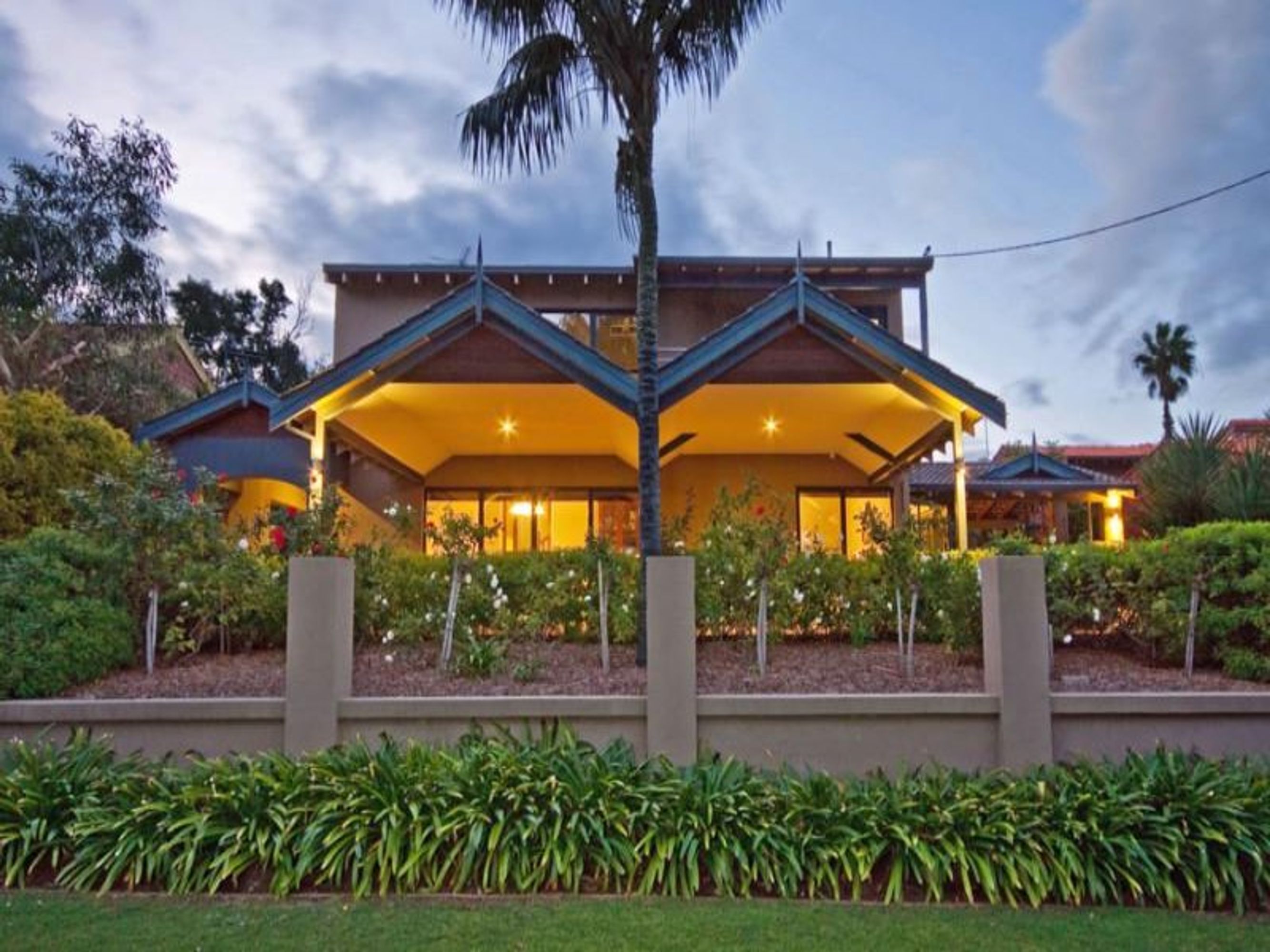 19 Summerhayes Drive, Karrinyup - Thumbnail 2