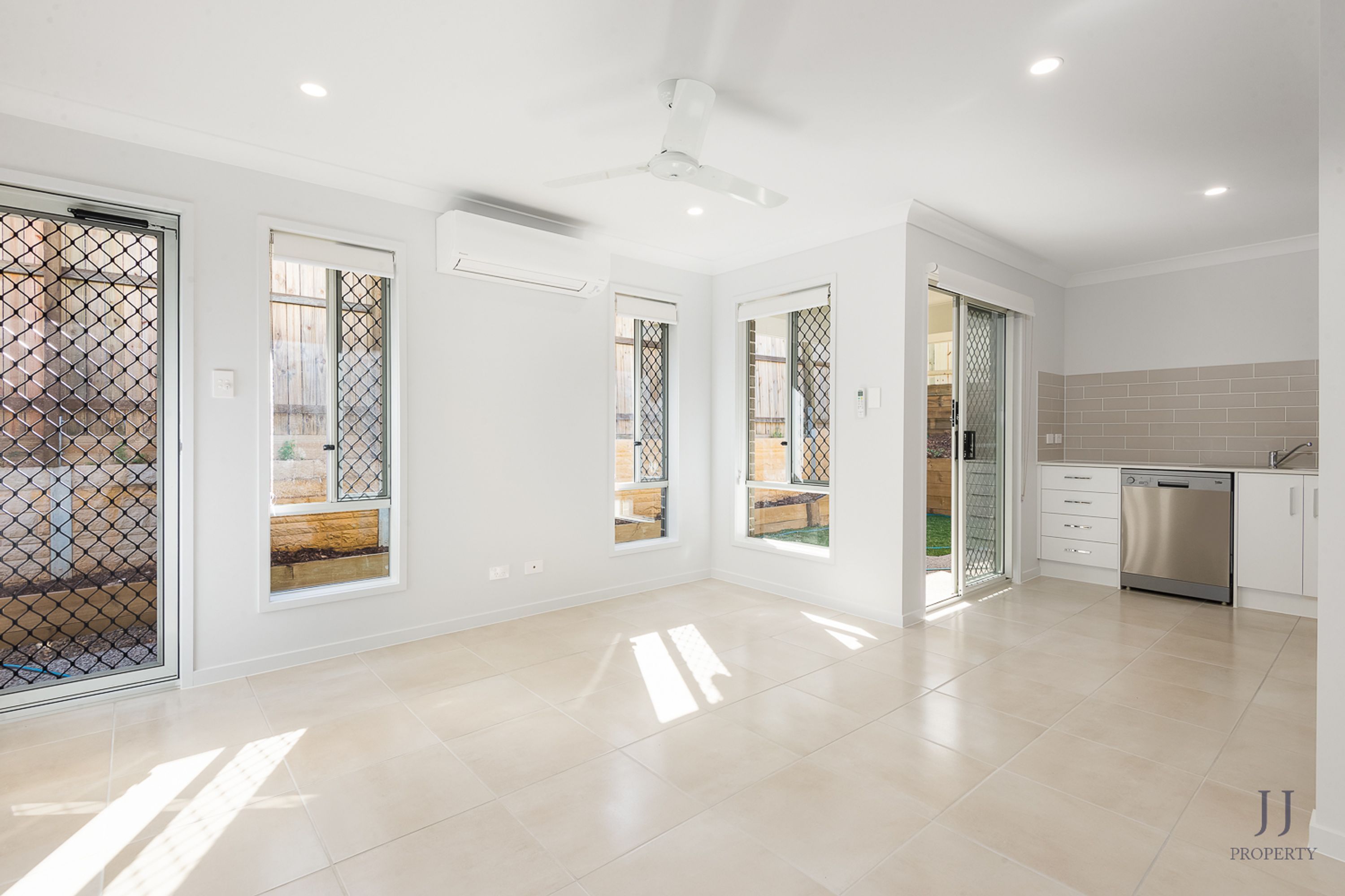 28 Miriam Street, Karalee, QLD 4306, Karalee - Thumbnail 8